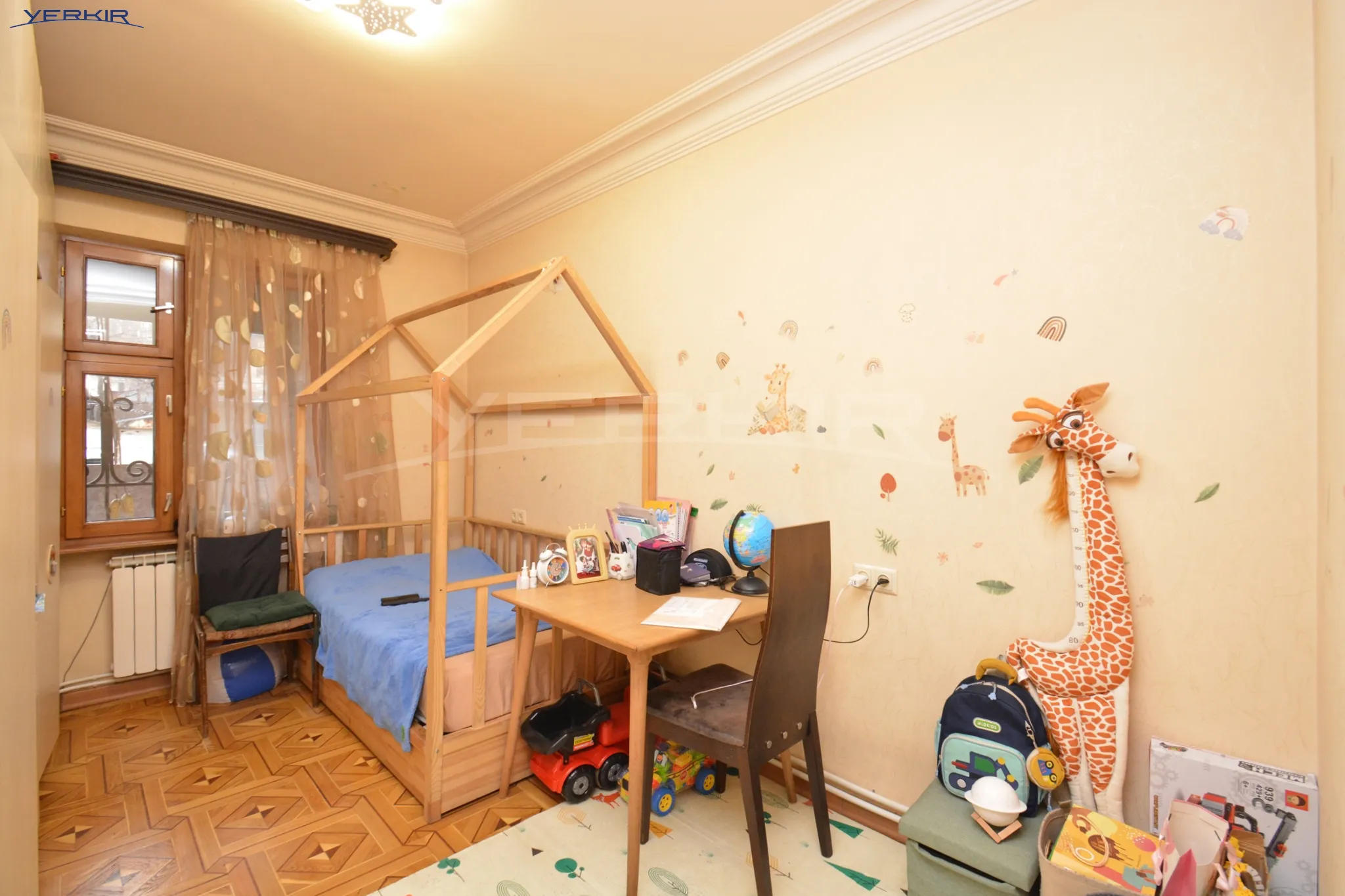 Բնակարաններ Կոդ` 3+3743135