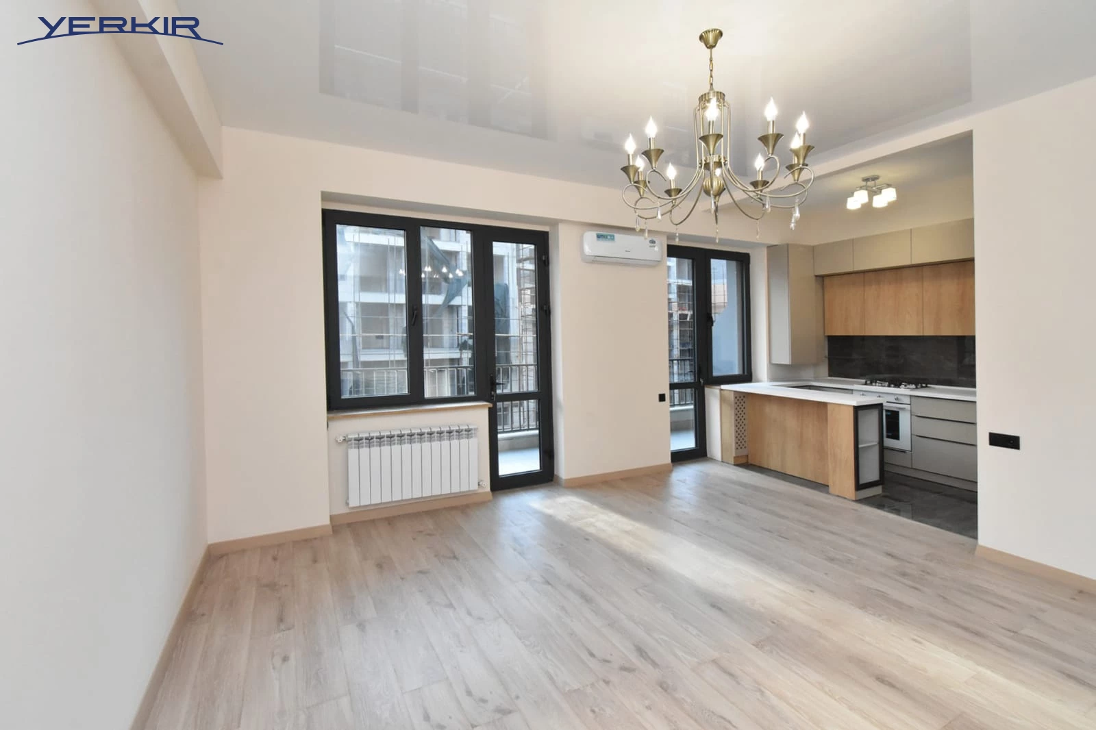 Apartments Code: 5+221474