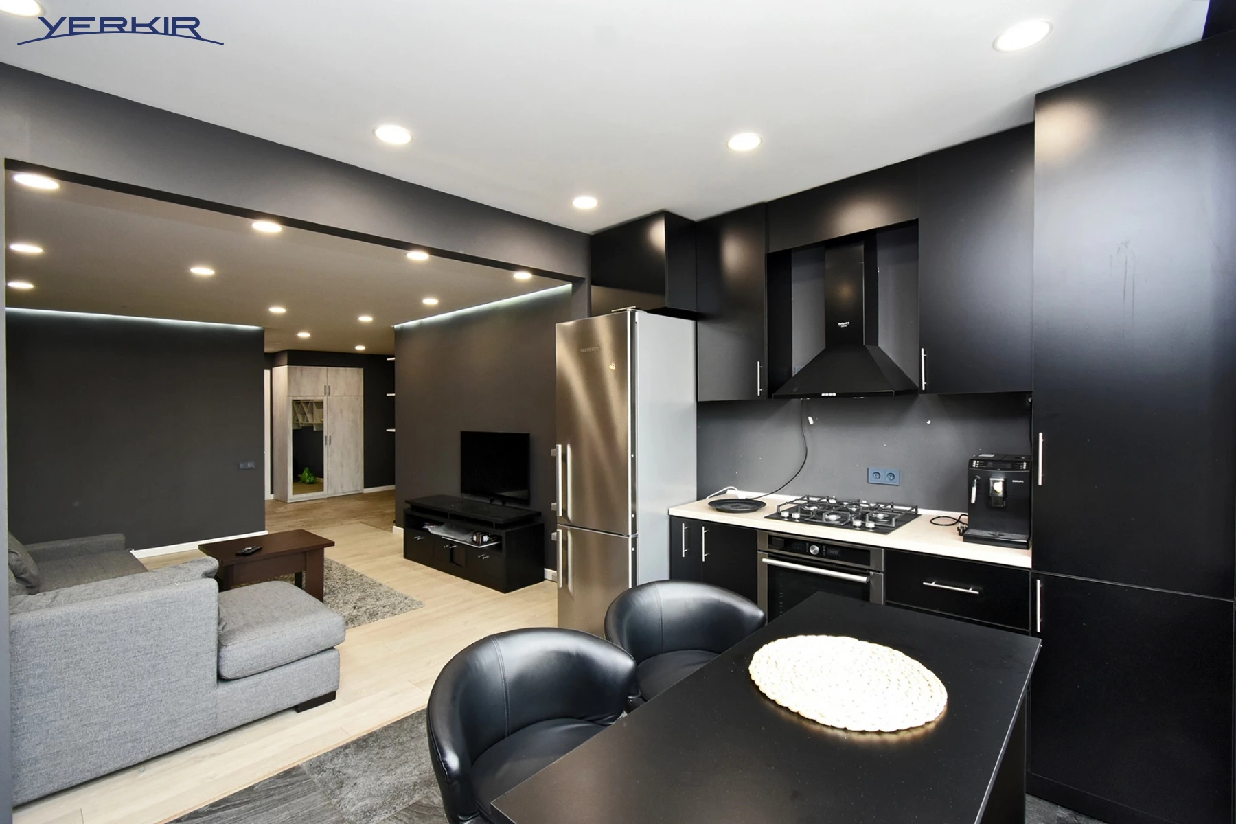 Apartments Code: 5+313426