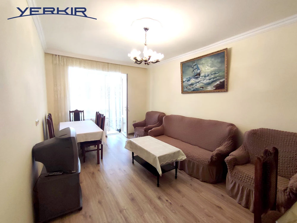 Apartments Code: 8+107108