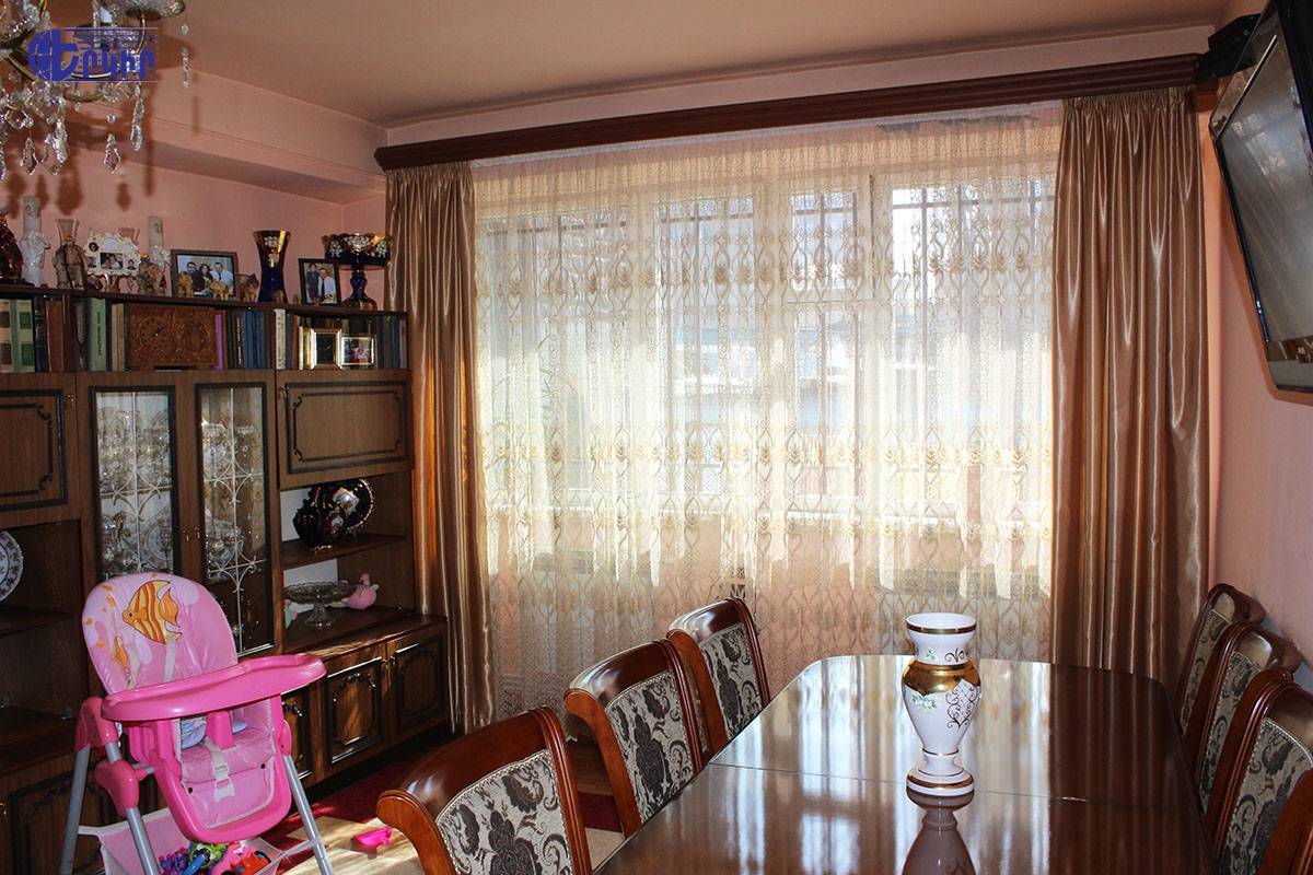 Բնակարաններ Կոդ` 10+30979