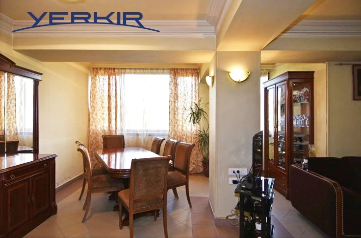 Բնակարաններ Կոդ` 10+411094