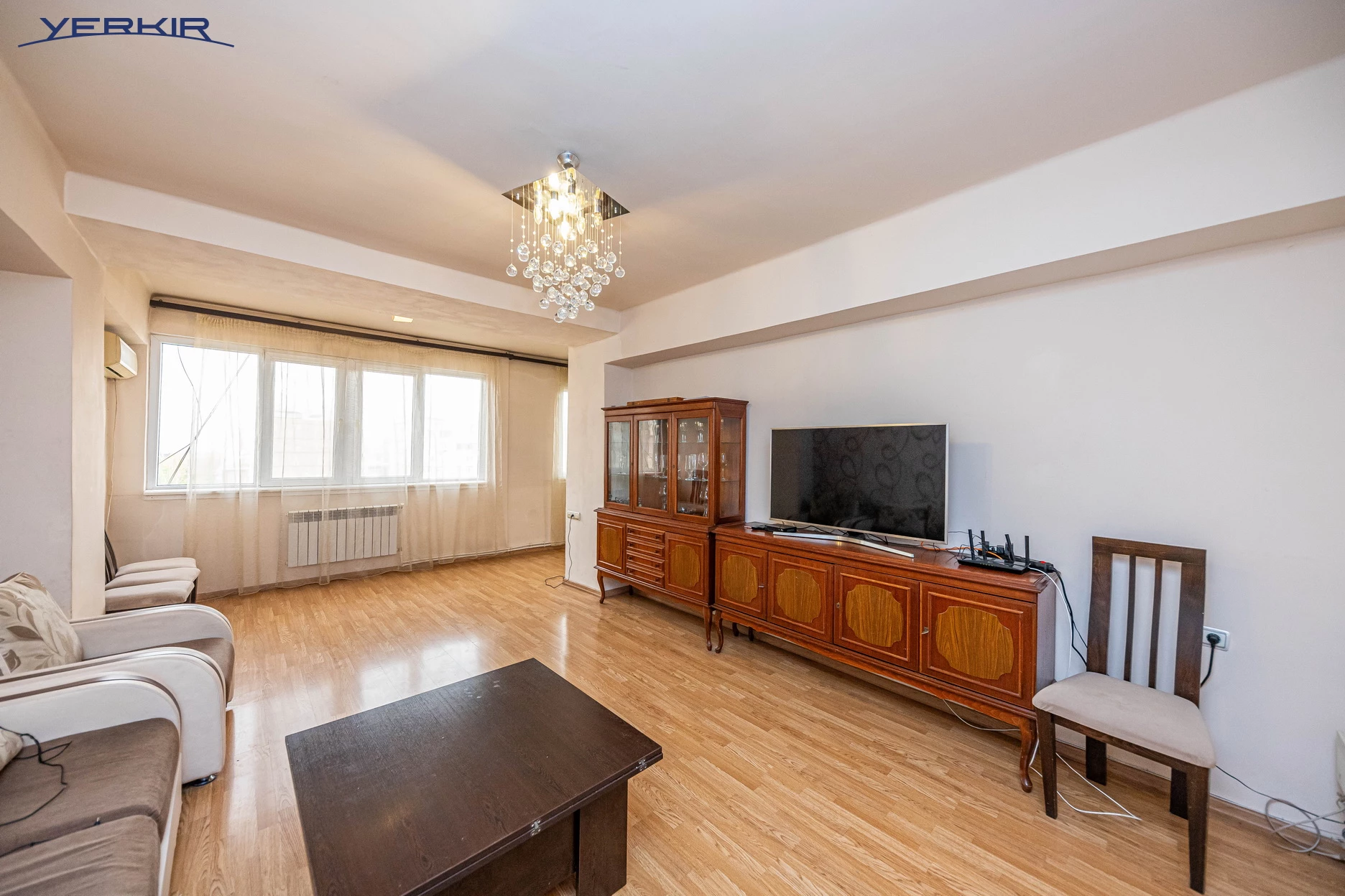 Apartments Code: 4+214514