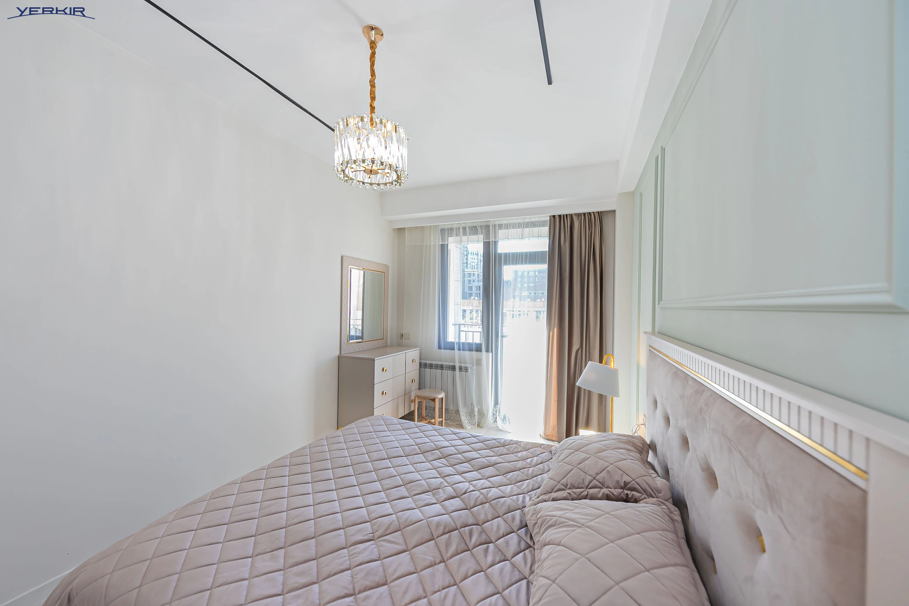 Apartments Code: 9+220348