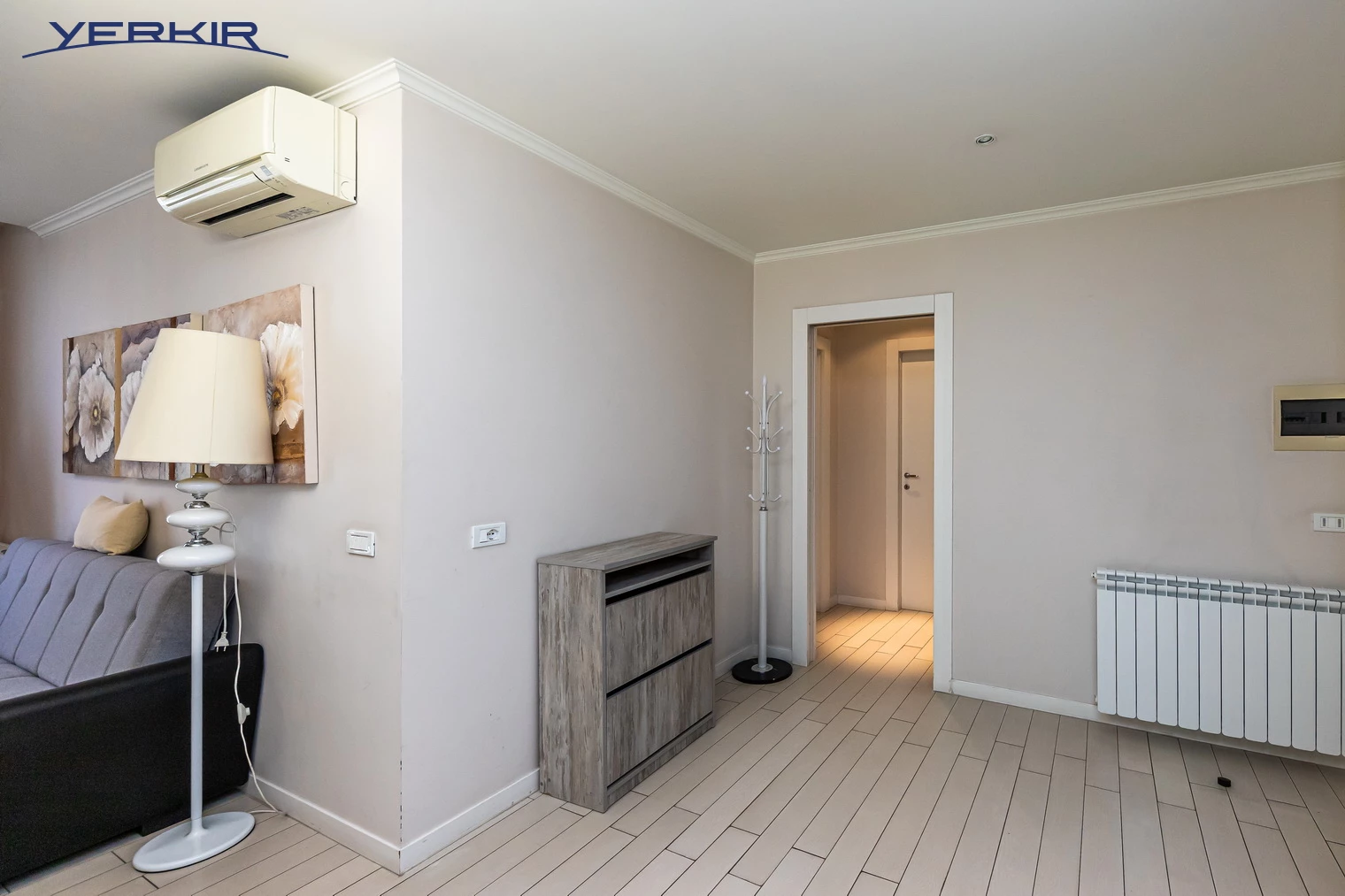 Apartments Code: 5+217211