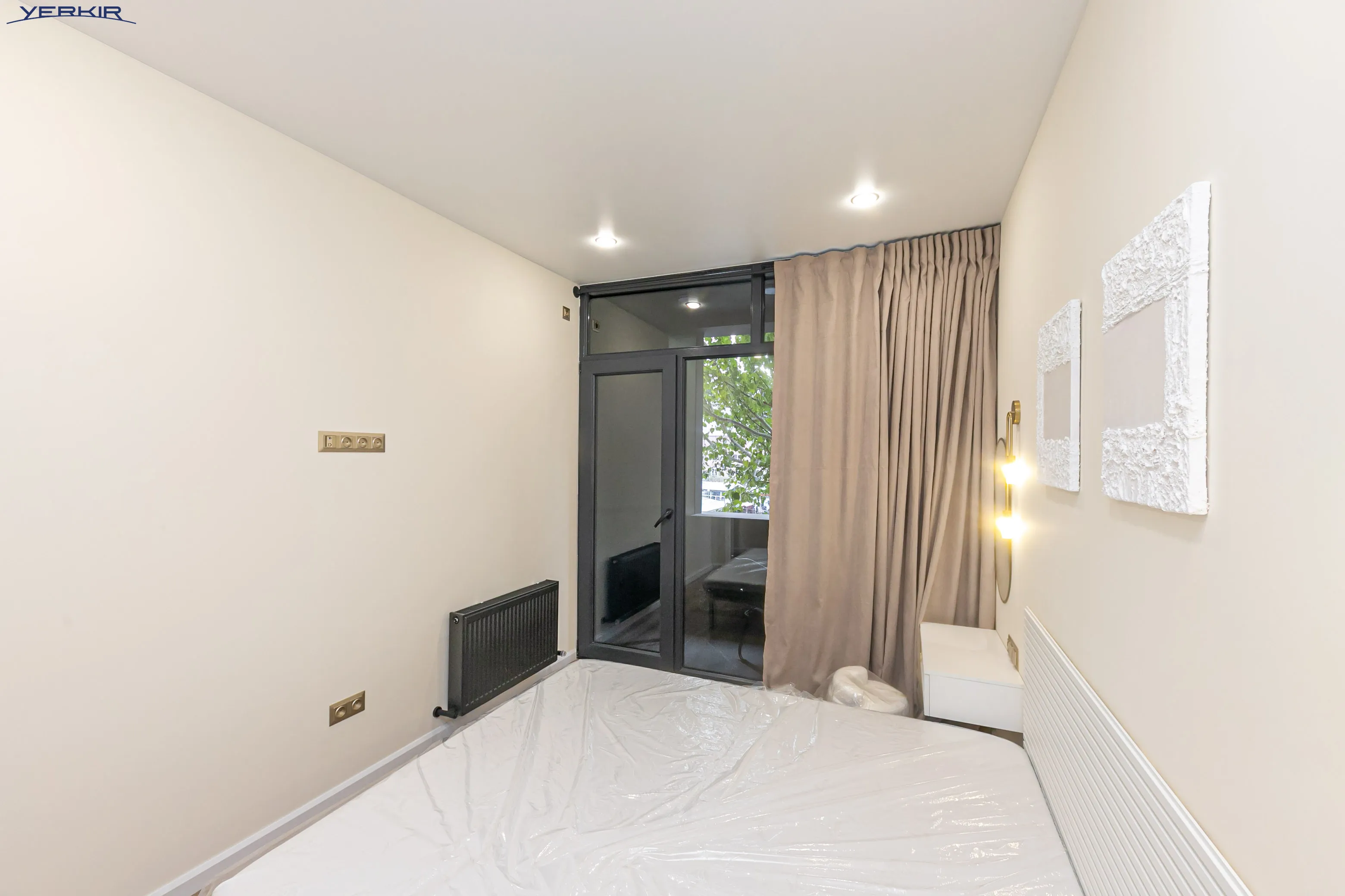 Apartments Code: 9+2953207