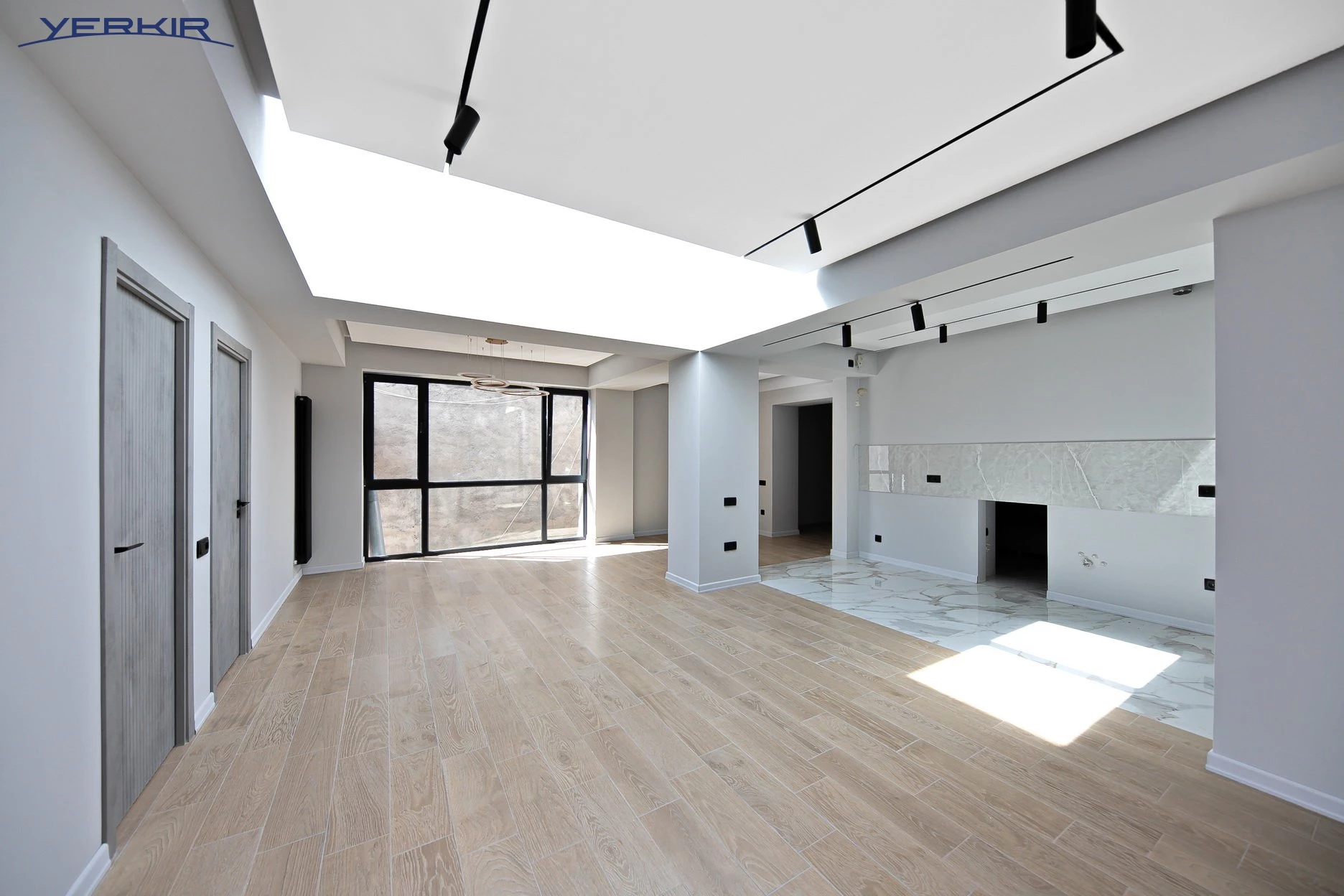 Բնակարաններ Կոդ` 9+317894