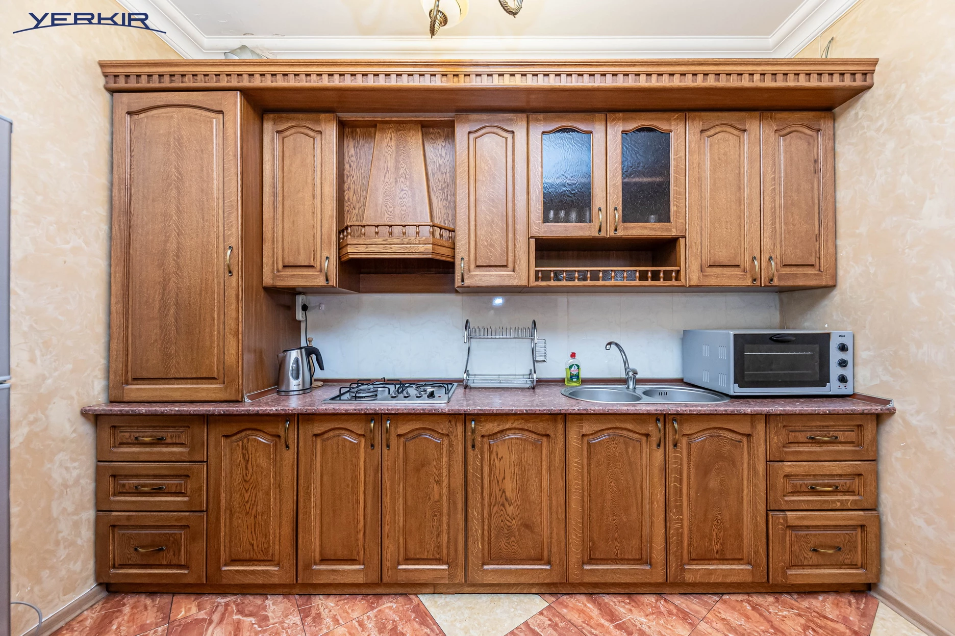 Apartments Code: 5+314879