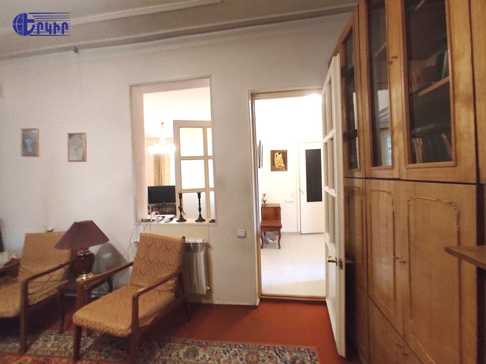 Առանձնատներ Կոդ` 3+51641