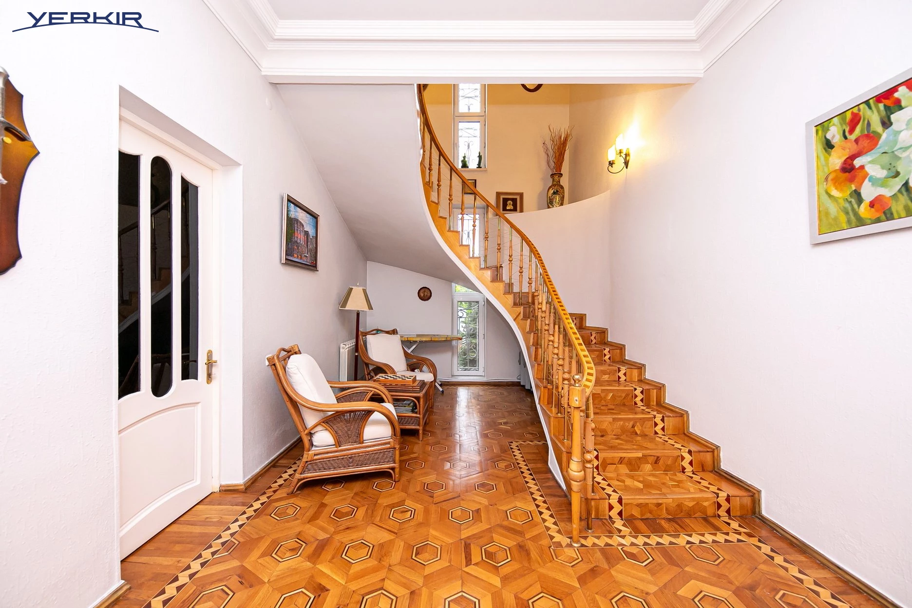 Առանձնատներ Կոդ` 8+517880