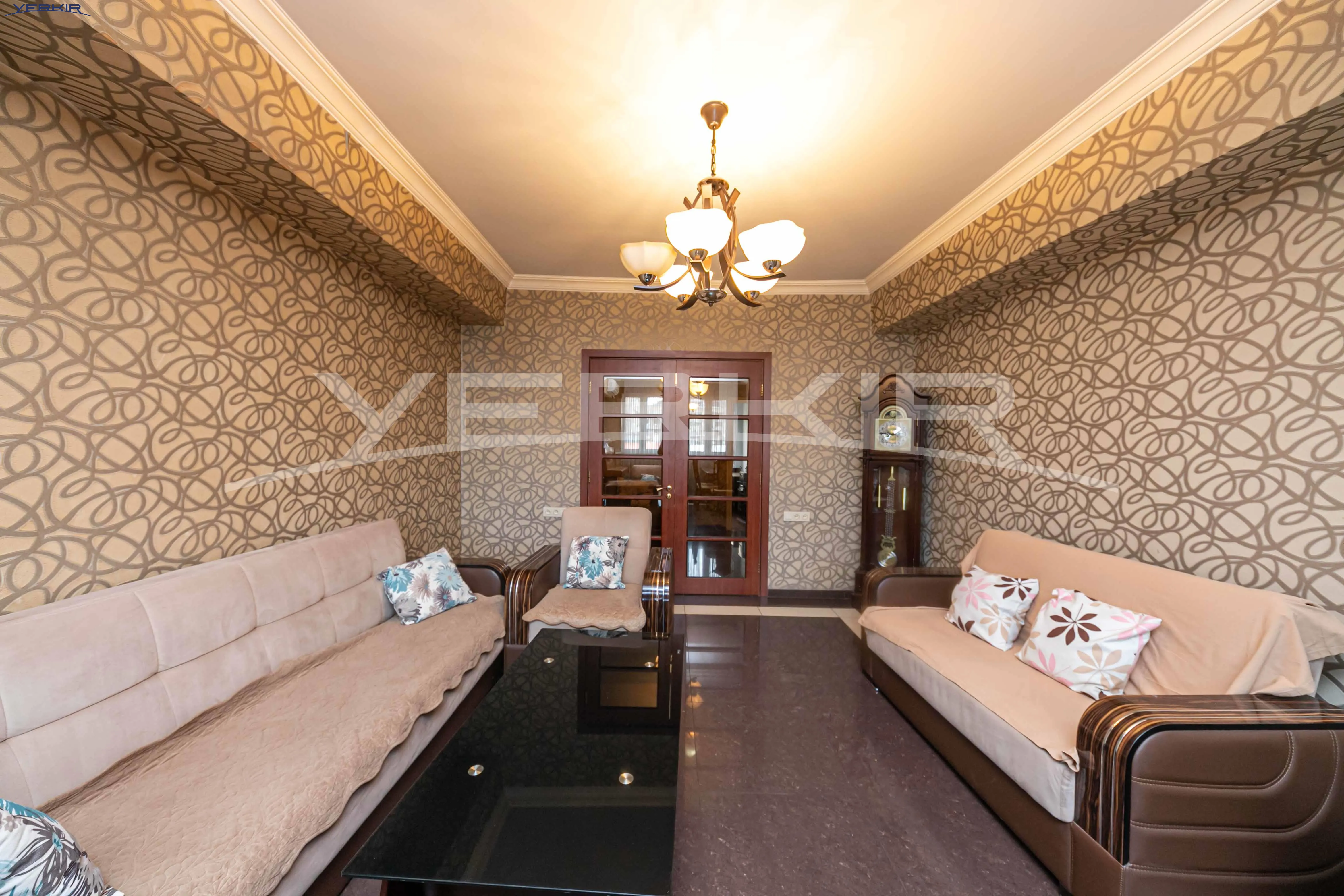 Apartments Code: 10+3632424