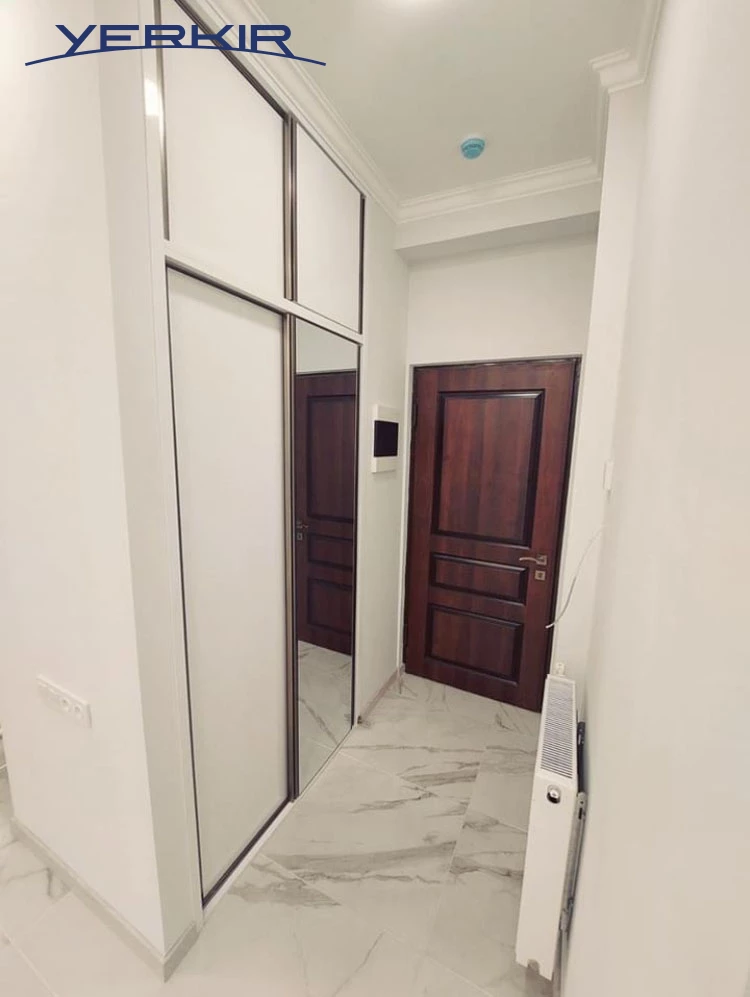 Apartments Code: 9+208007