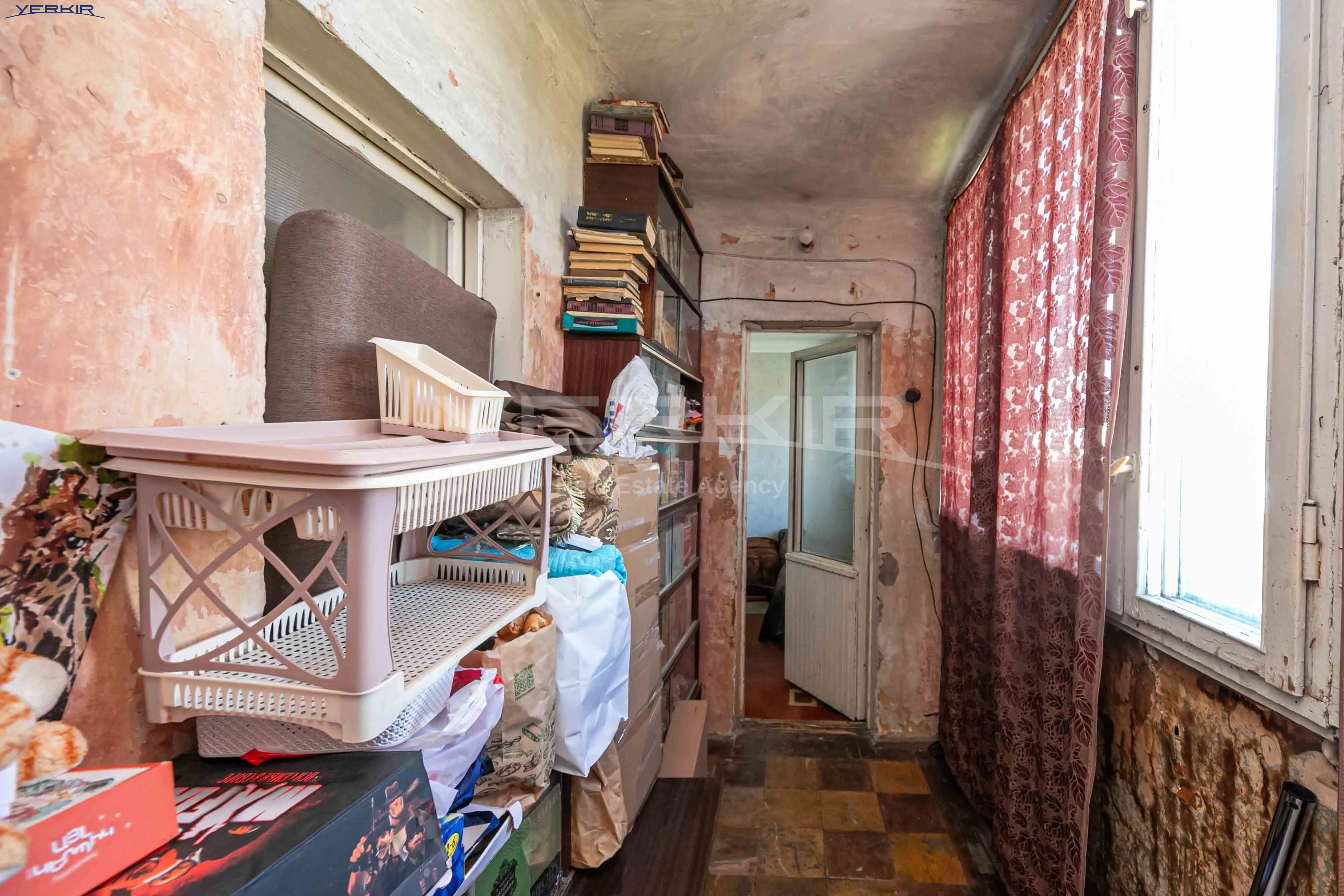 Apartments Code: 5+2288851