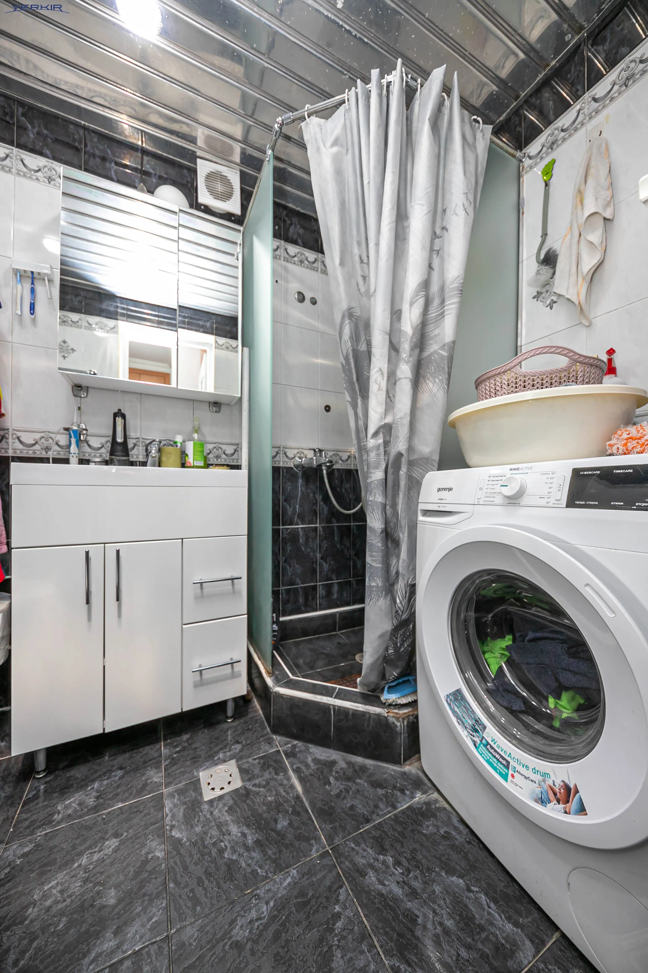 Apartments Code: 9+1294685