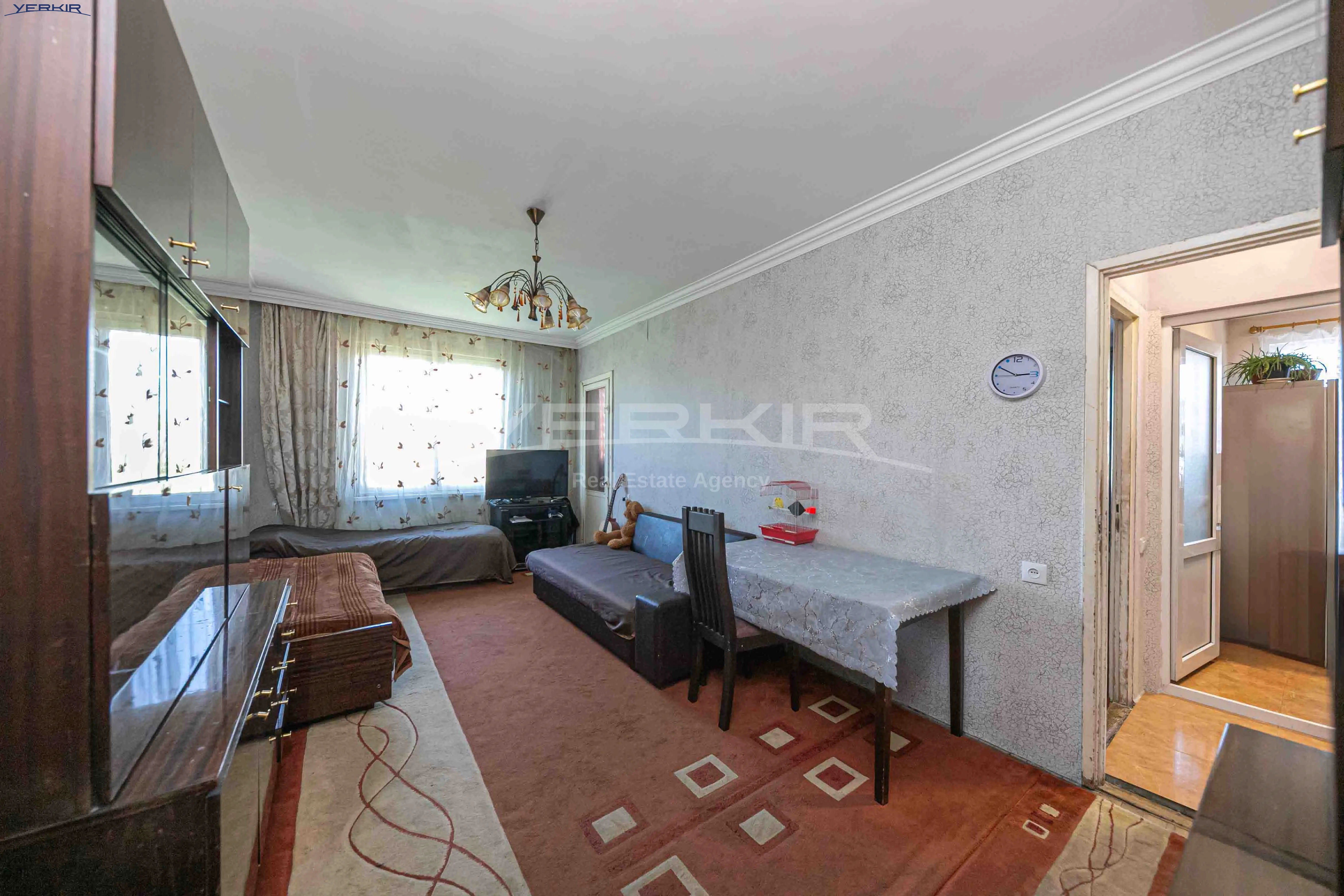 Apartments Code: 5+2288851