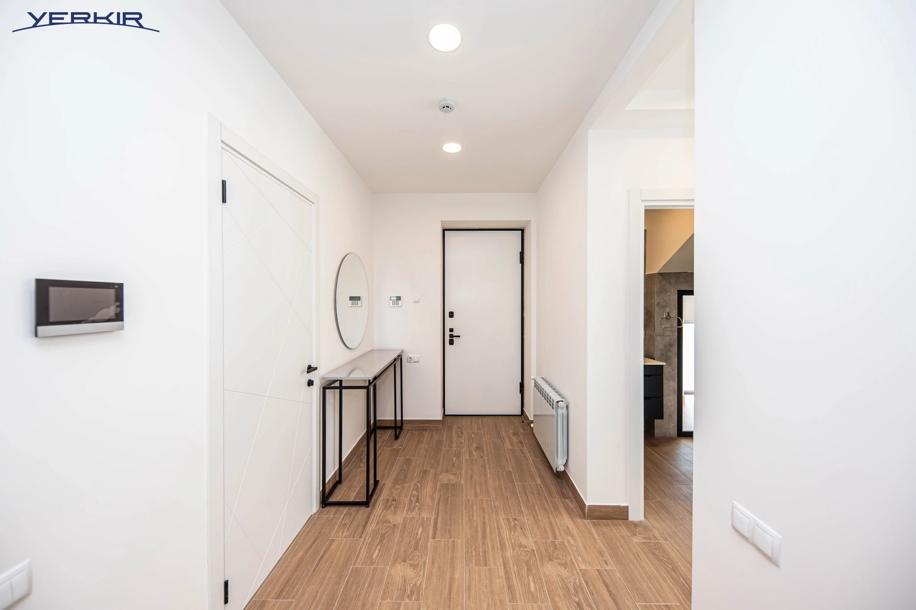 Առանձնատներ Կոդ` 5+513739