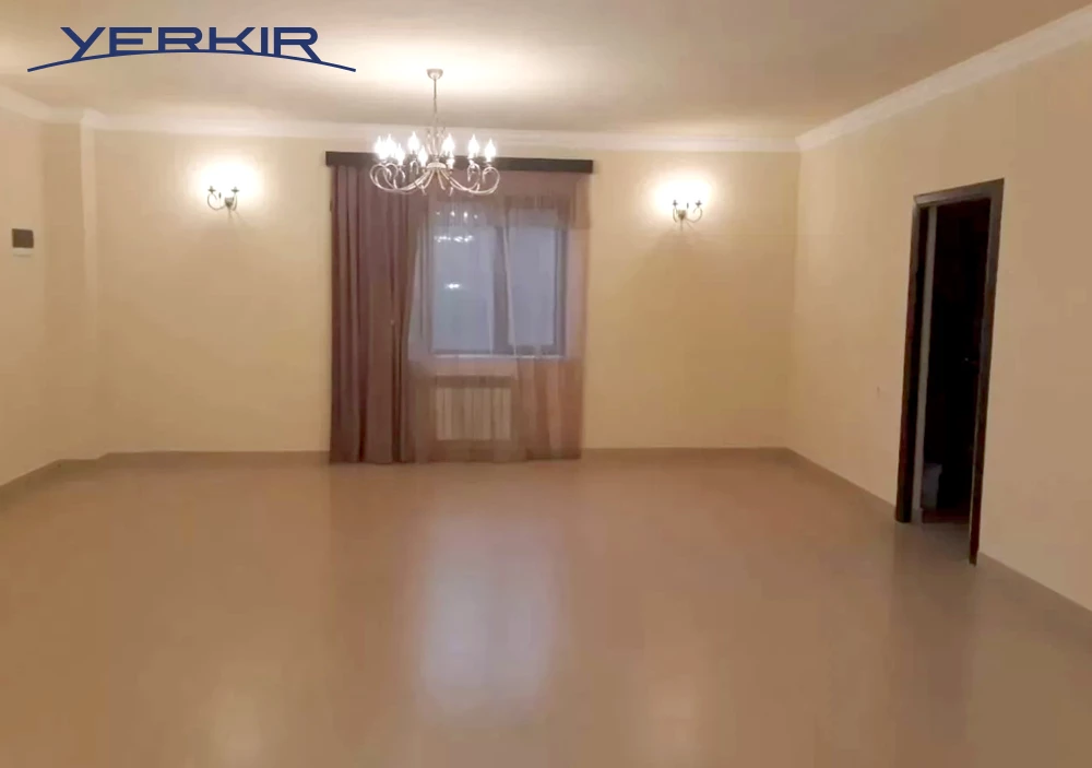 Առանձնատներ Կոդ` 9+50009-dp48