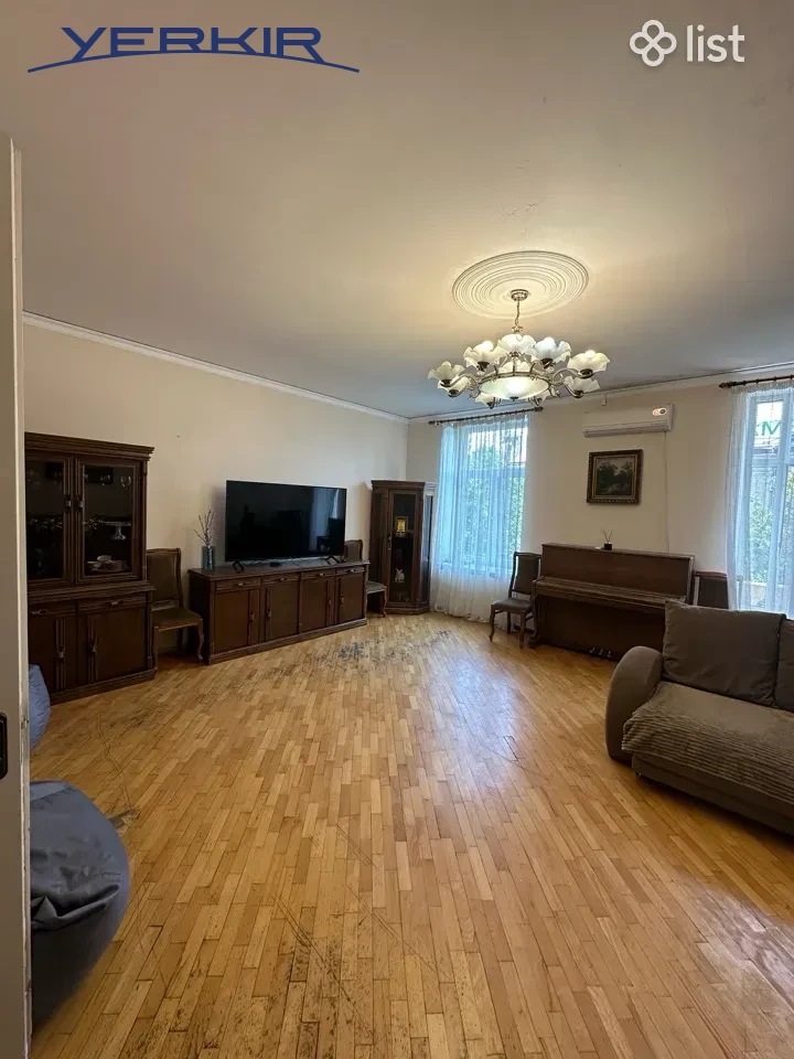 Բնակարաններ Կոդ` 10+319981