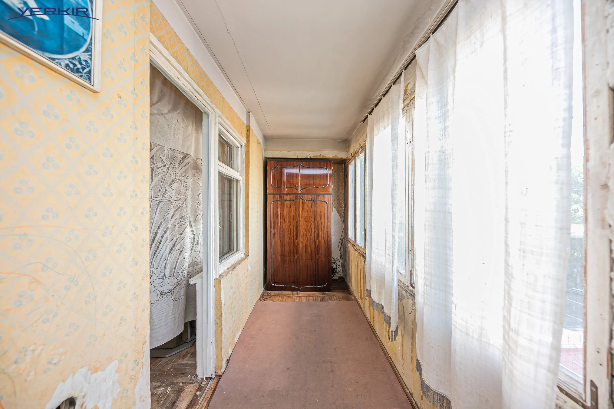 Apartments Code: 9+219100