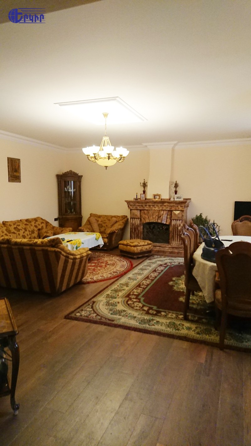 Houses Code: 10+50268