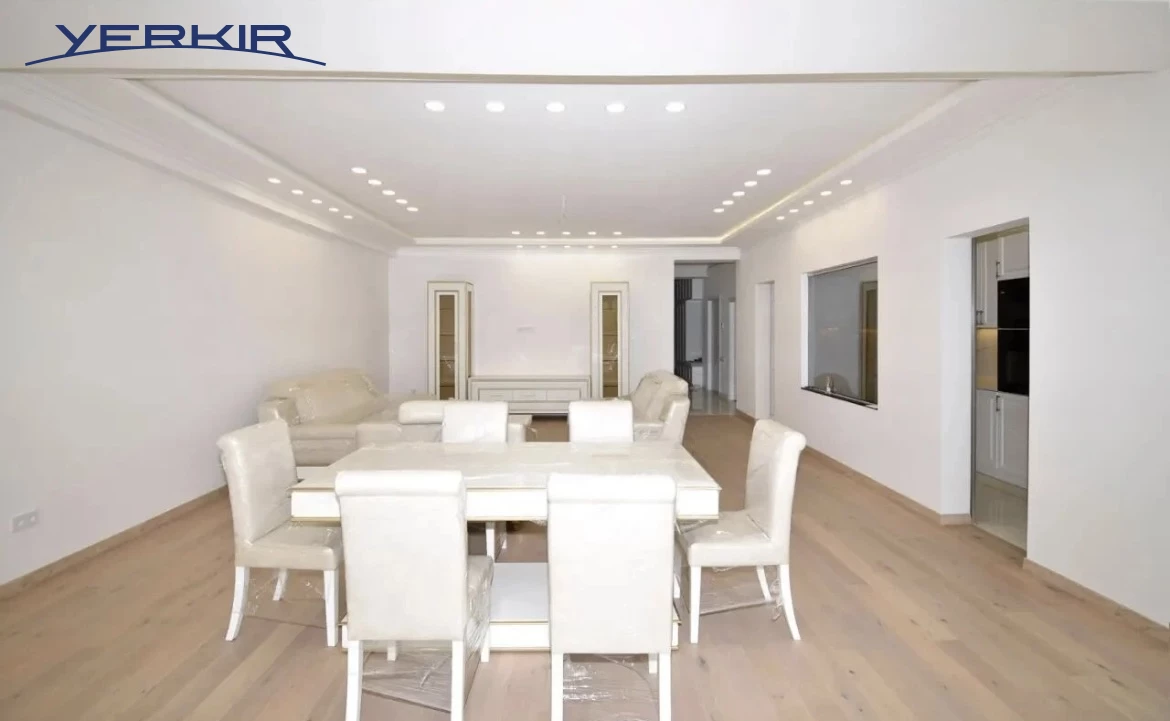 Բնակարաններ Կոդ` 2+415210