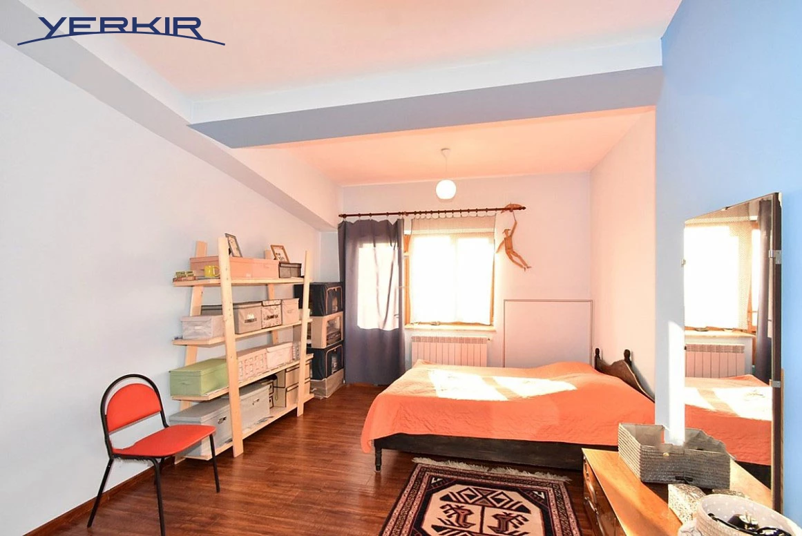 Apartments Code: 5+807432