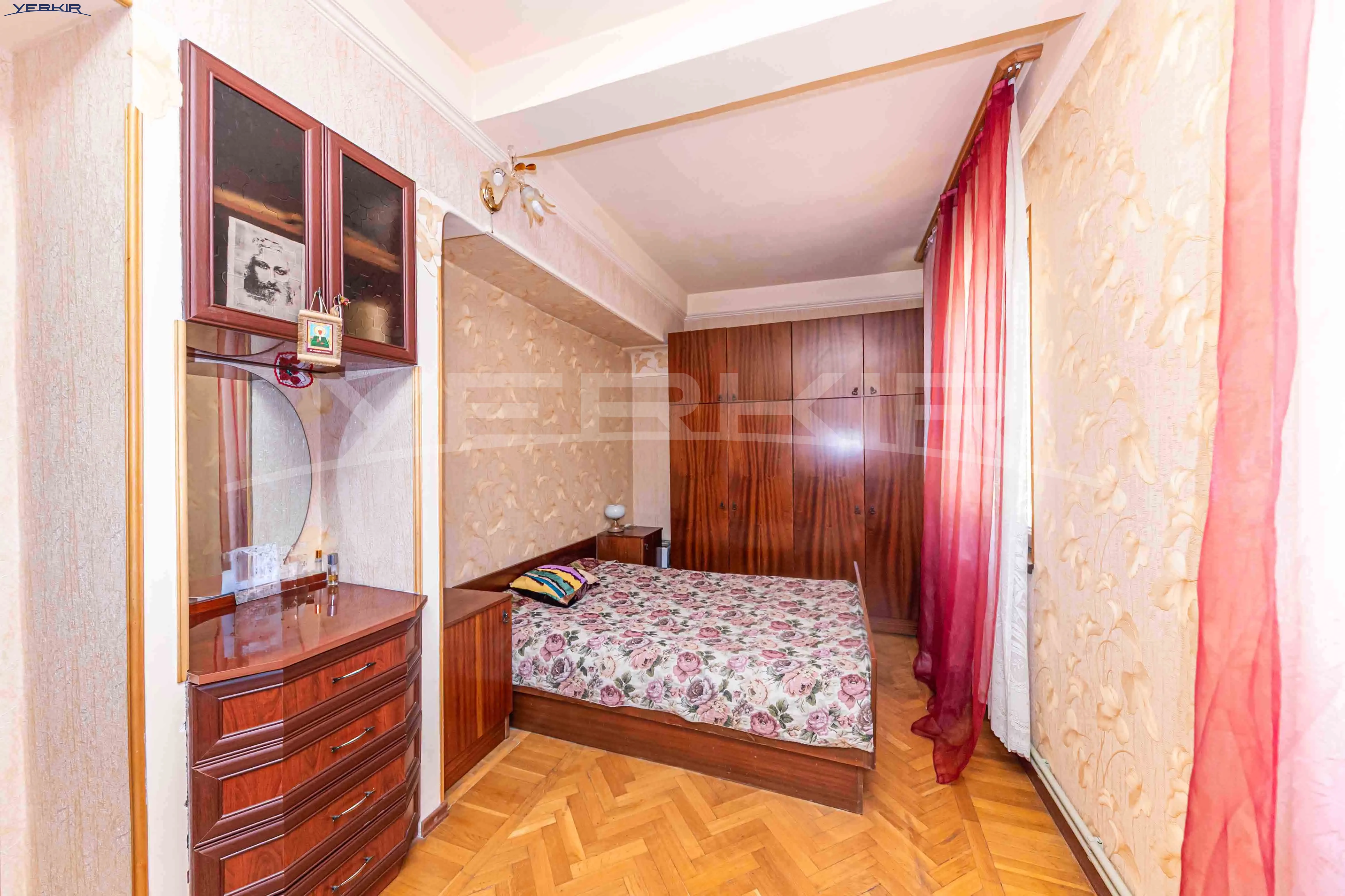 Apartments Code: 2+4414198
