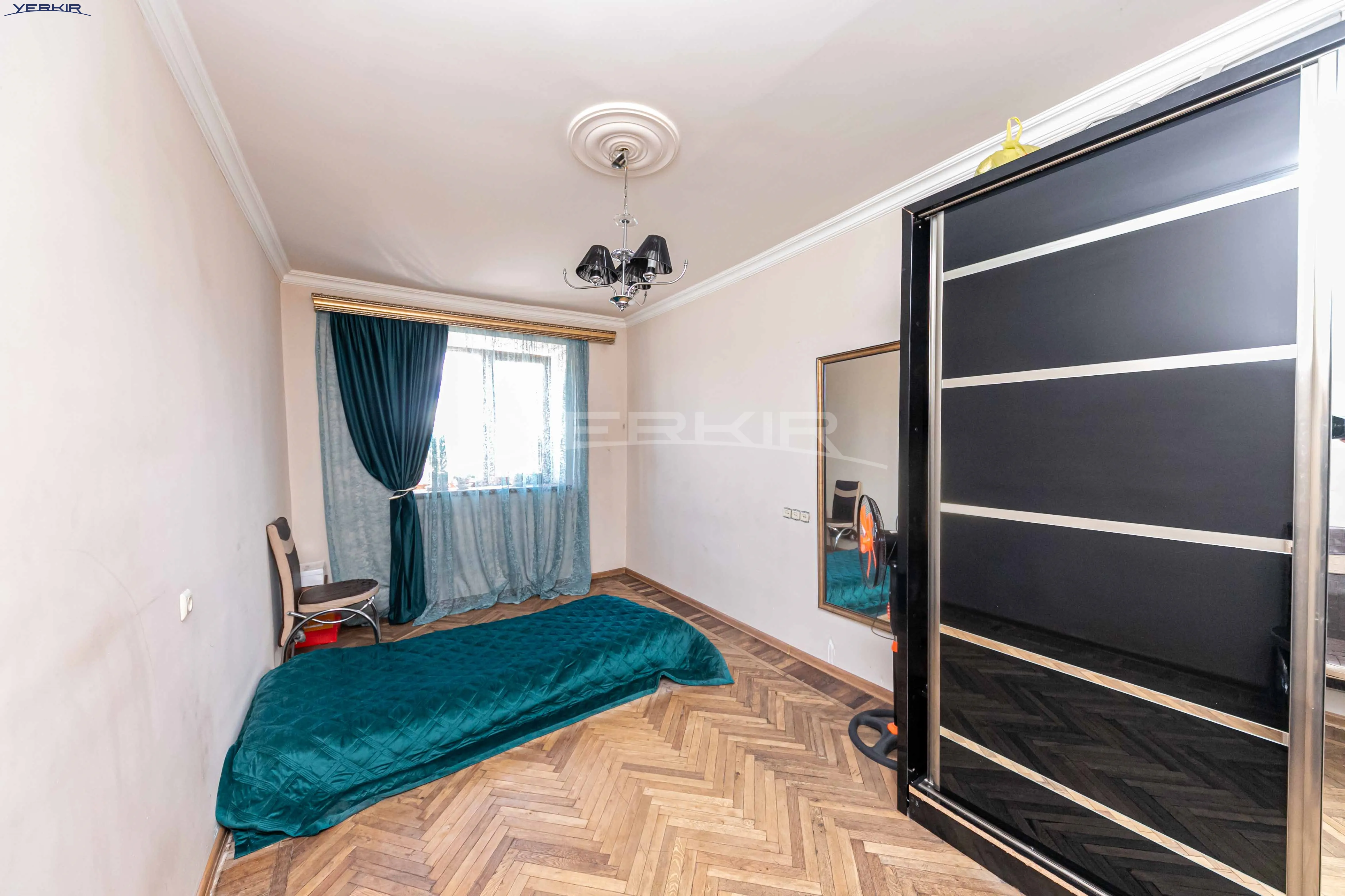 Բնակարաններ Կոդ` 9+2453509