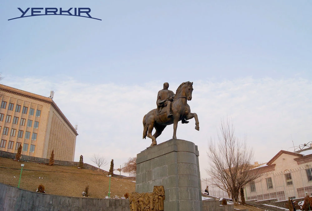 Բնակարաններ Կոդ` 6+40332