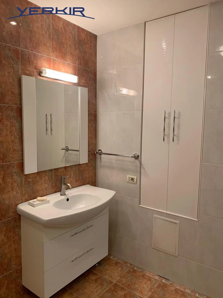 Apartments Code: 5+409909