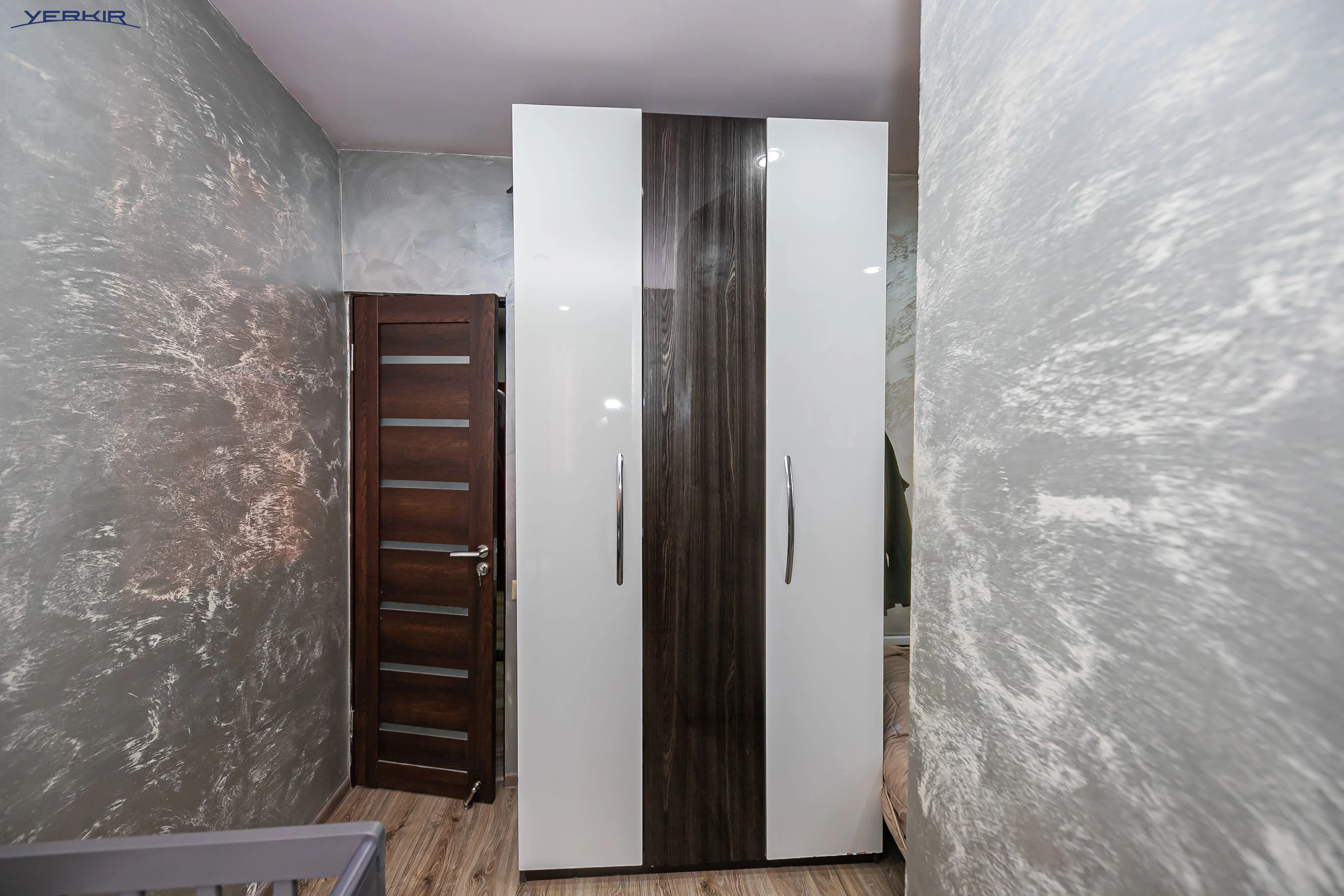 Բնակարաններ Կոդ` 9+320164