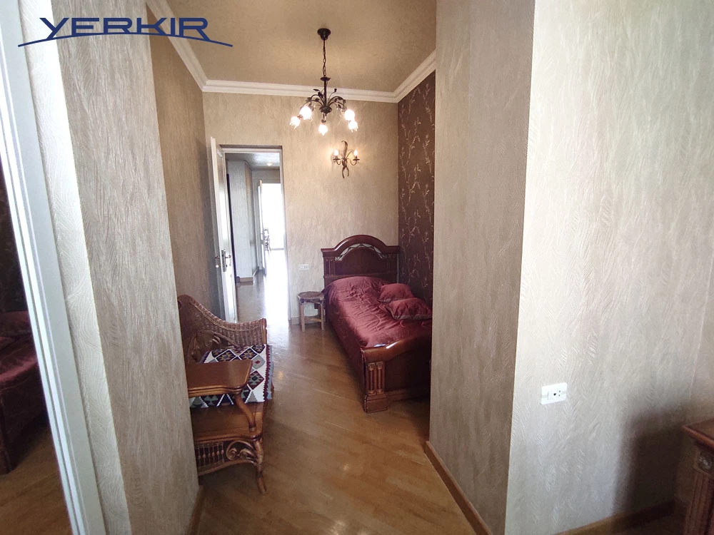 Apartments Code: 5+409165