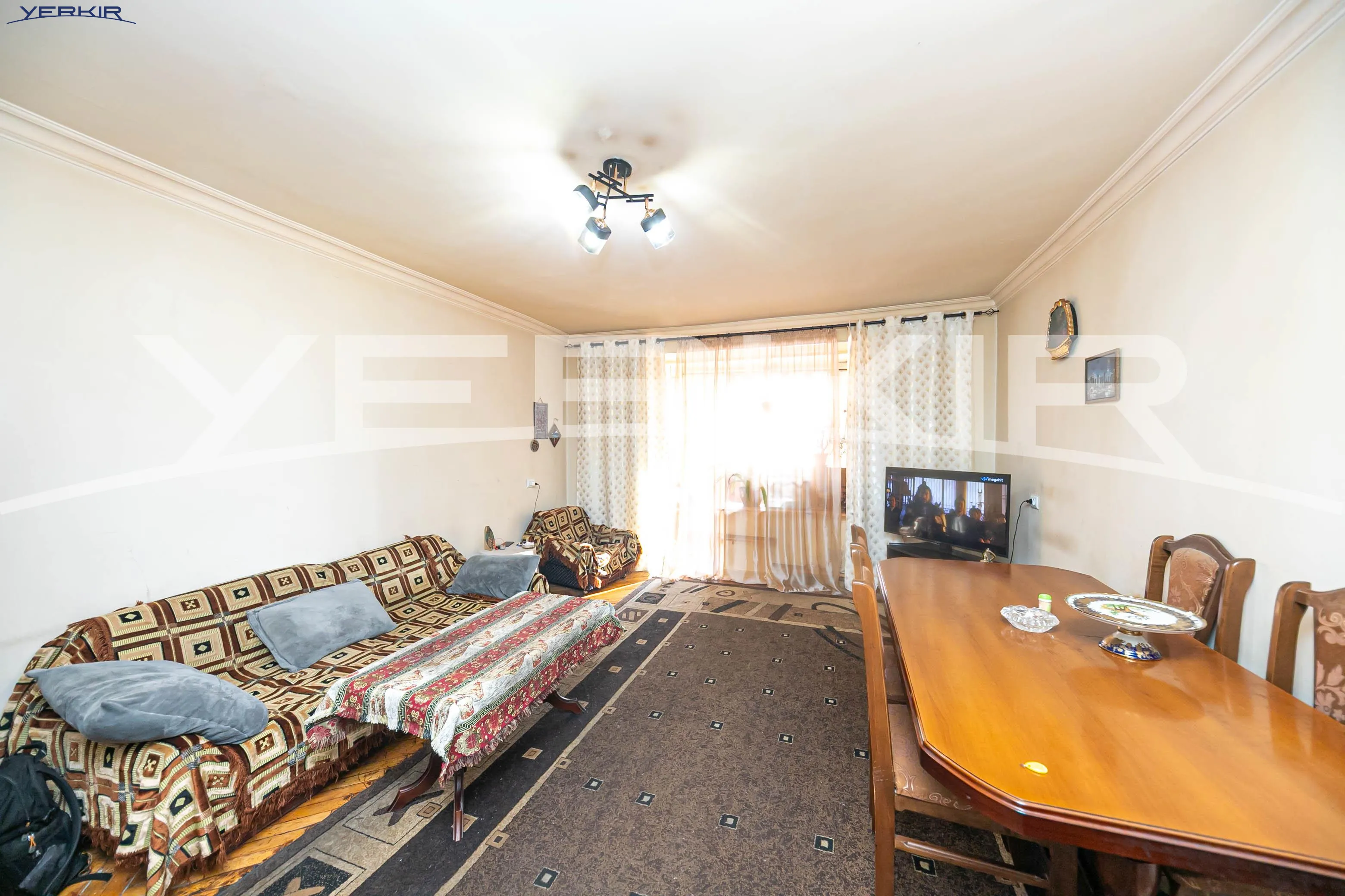 Apartments Code: 10+3607584