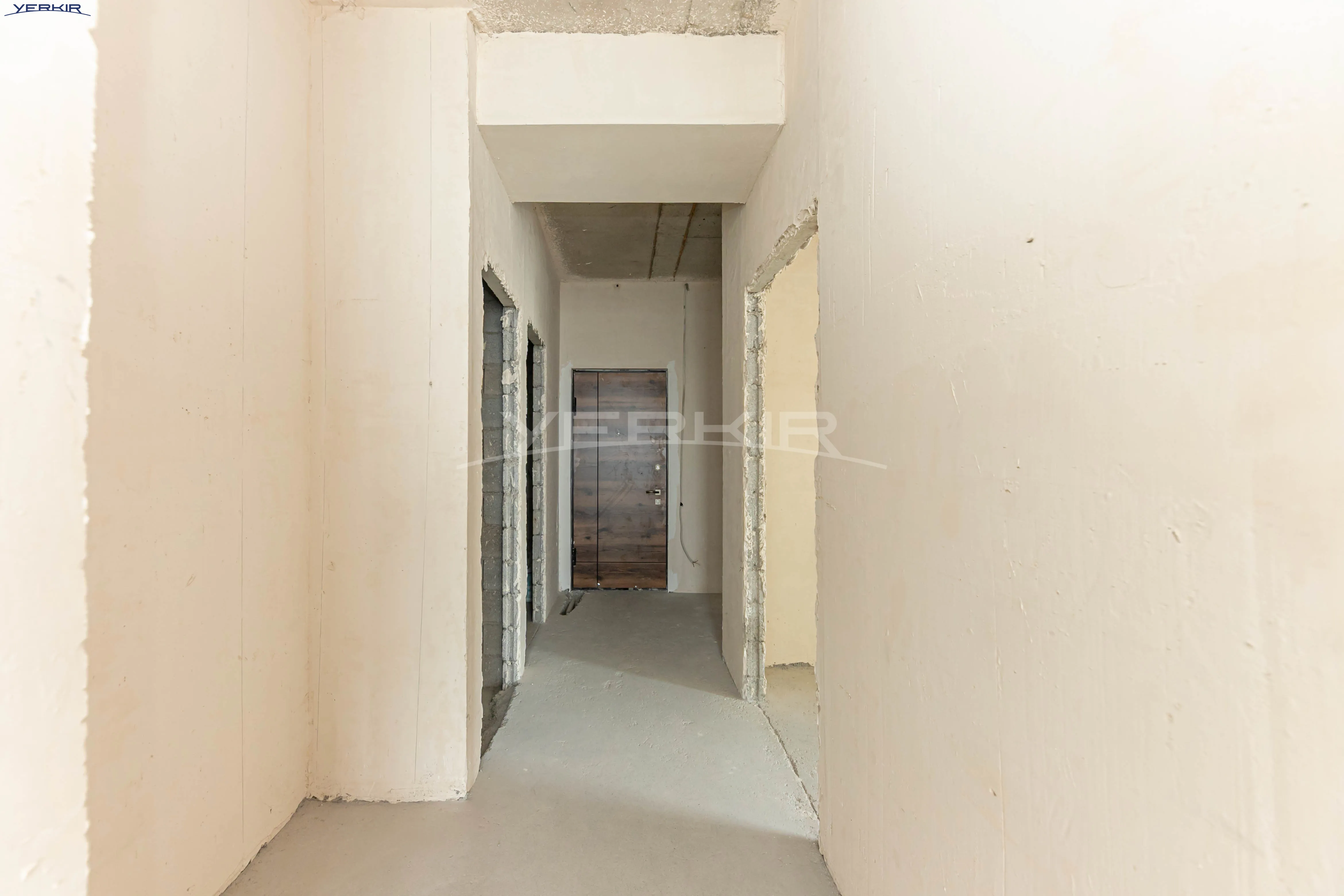 Apartments Code: 9+3524884