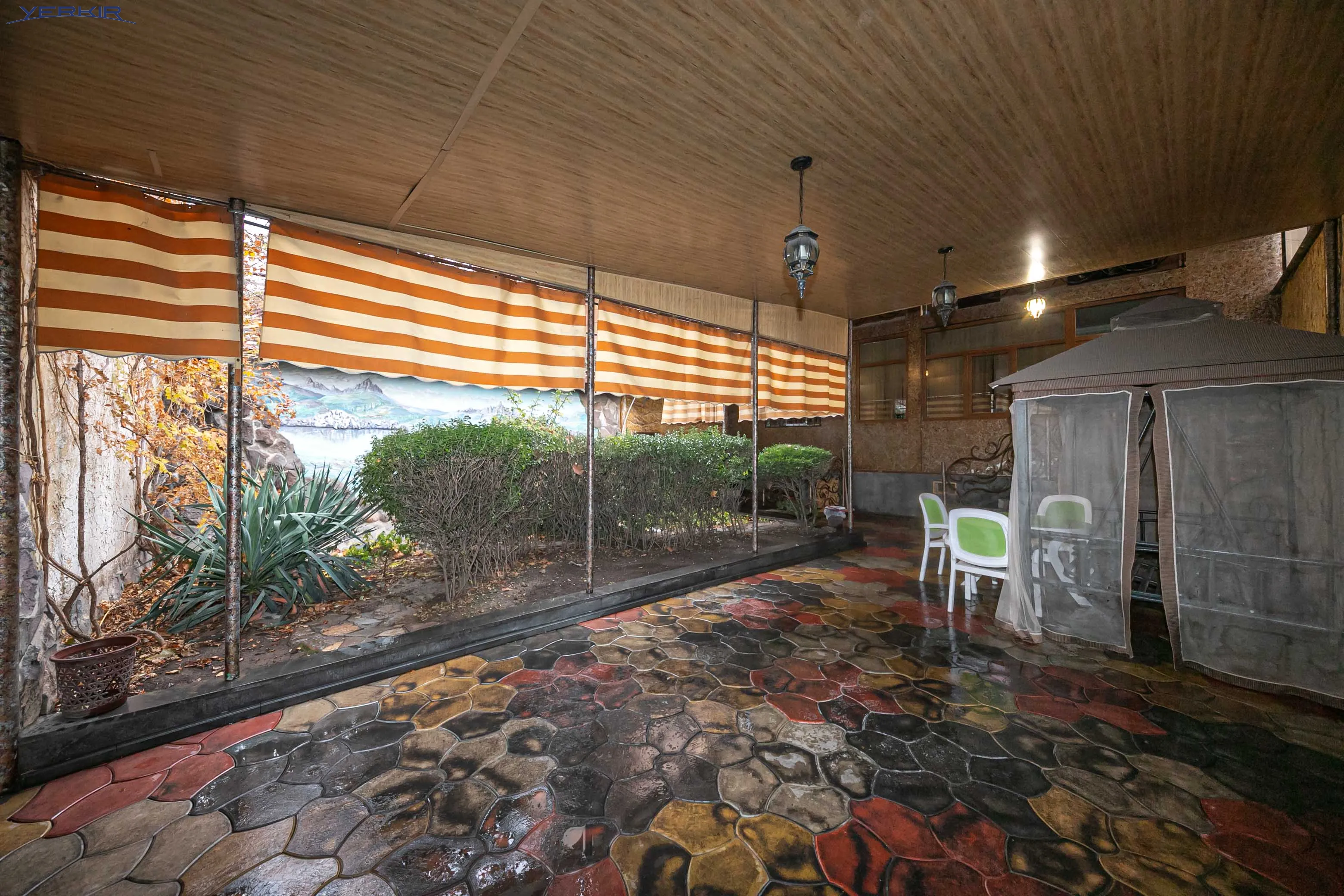 Houses Code: 9+5176260