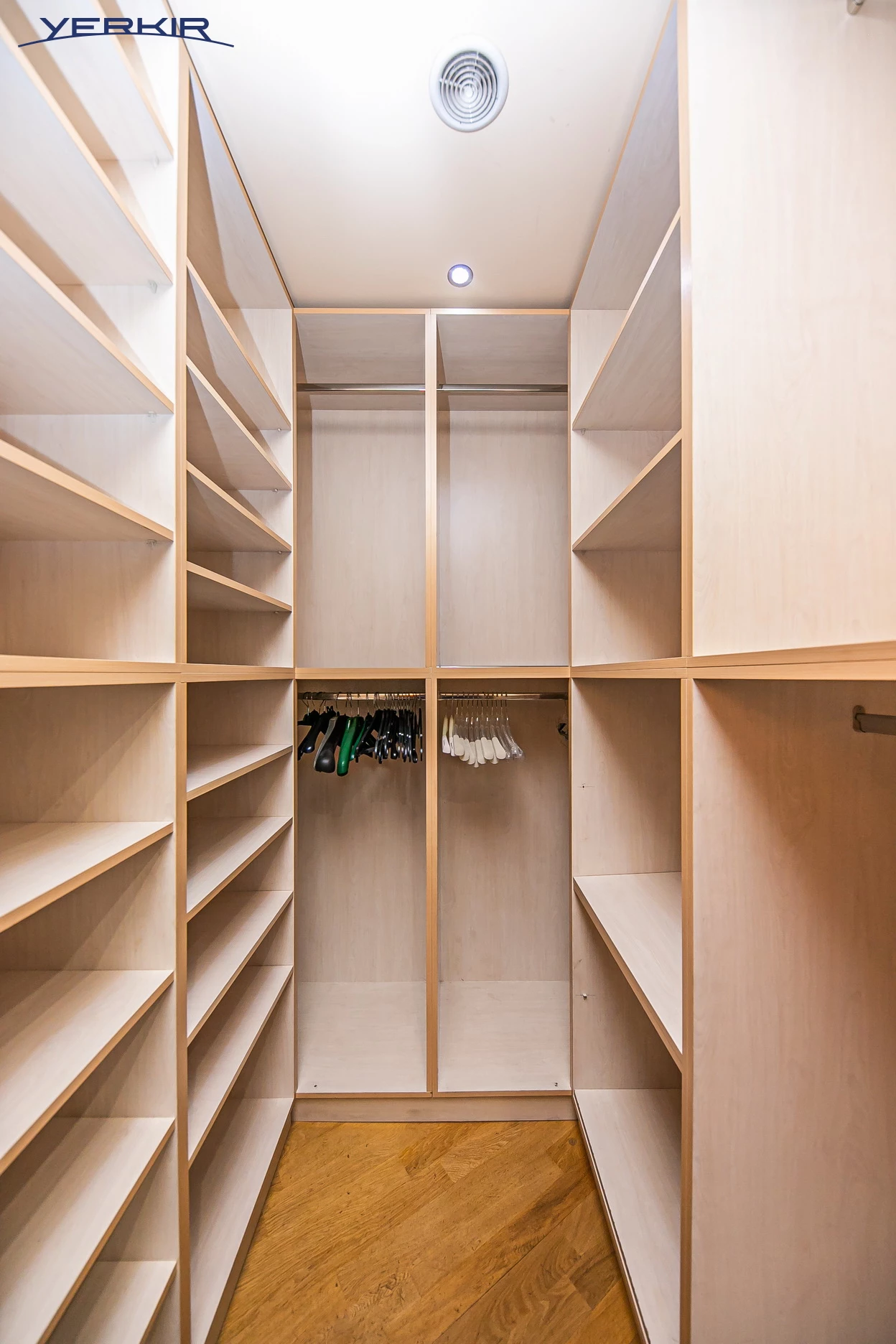 Квартиры Код 5+418185