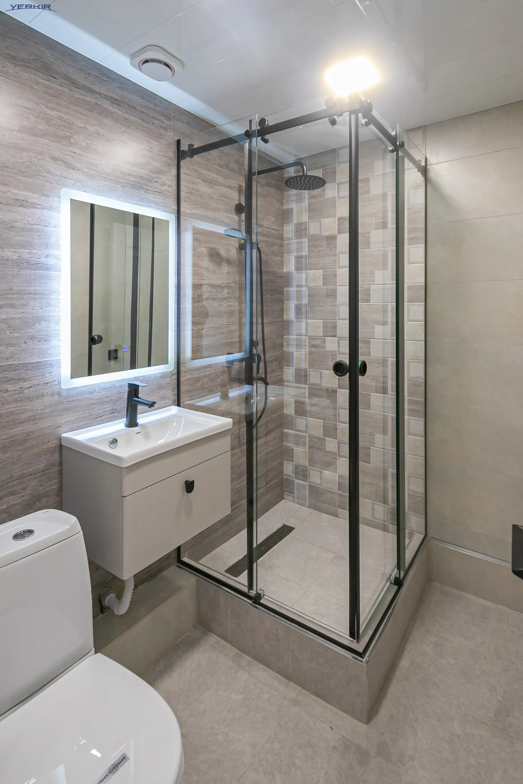 Բնակարաններ Կոդ` 5+1677608