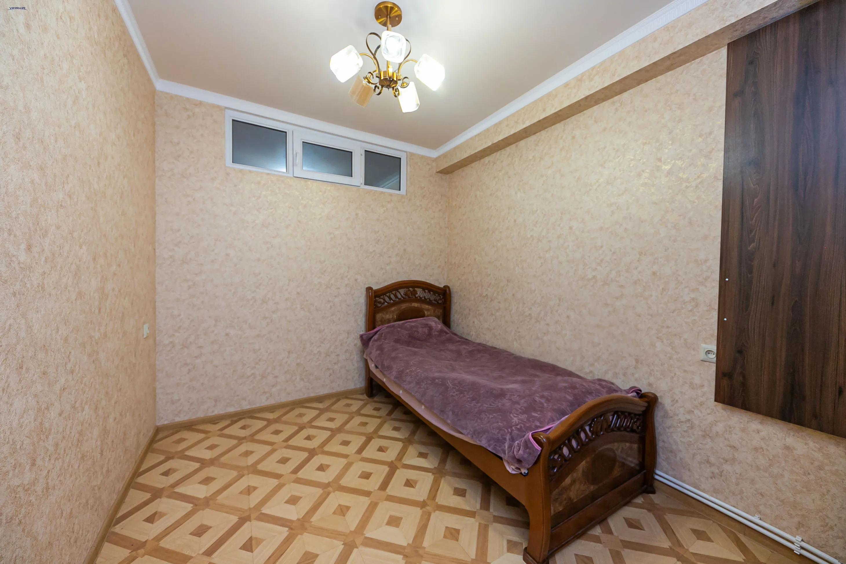 Apartments Code: 5+3169843