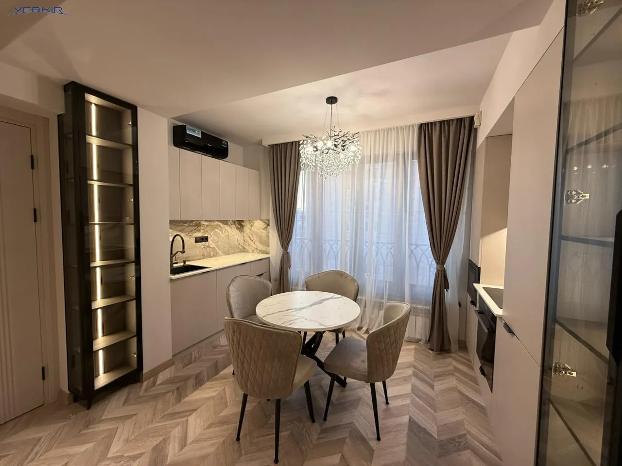 Բնակարաններ Կոդ` 9+2970151