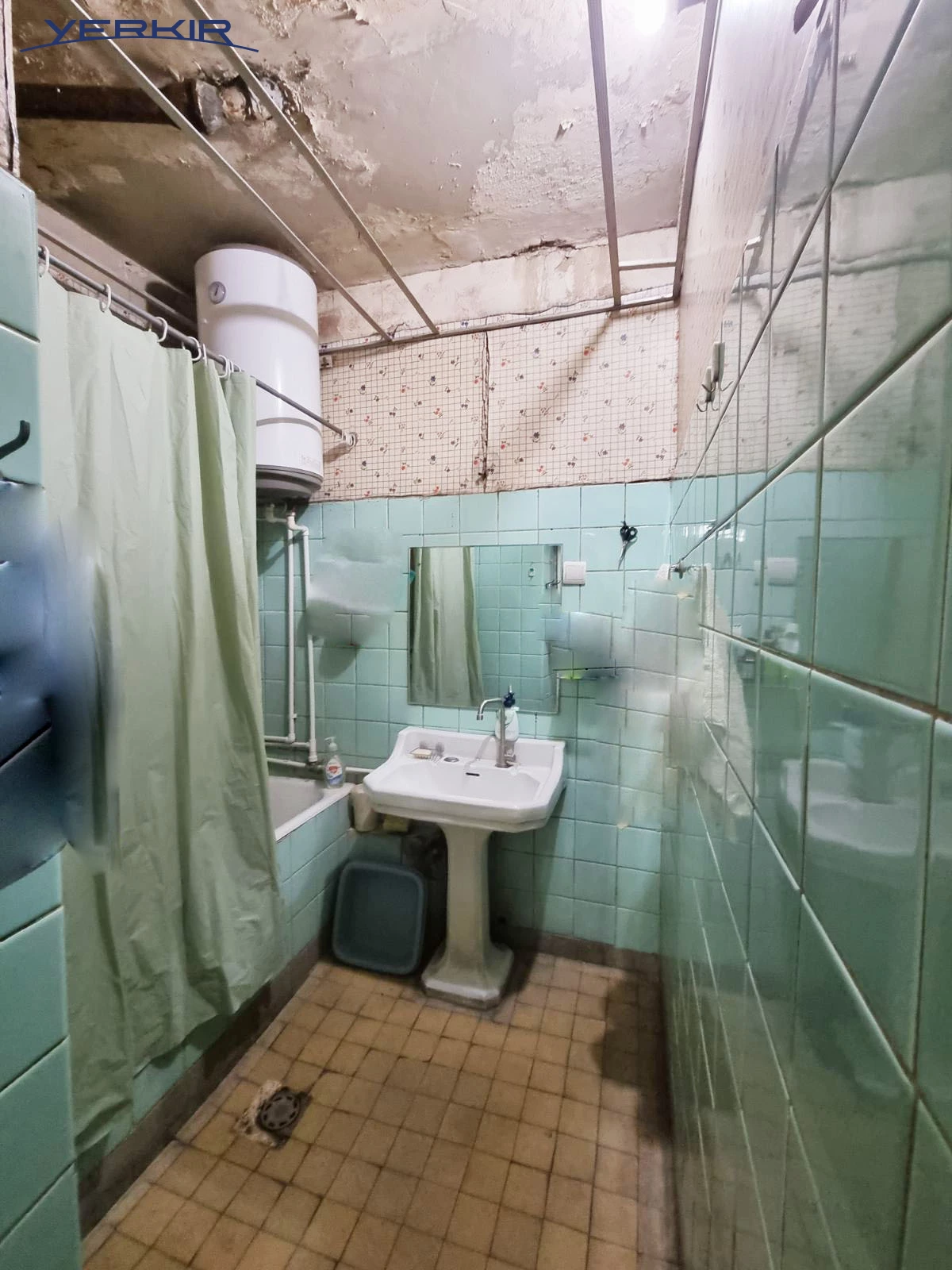 Apartments Code: 9+313932