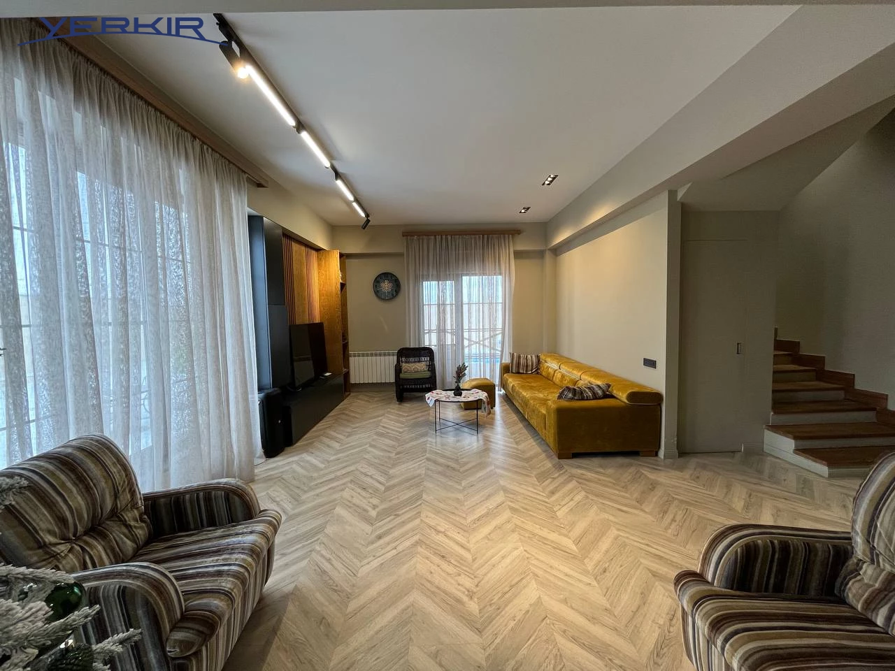 Houses Code: 1+515825