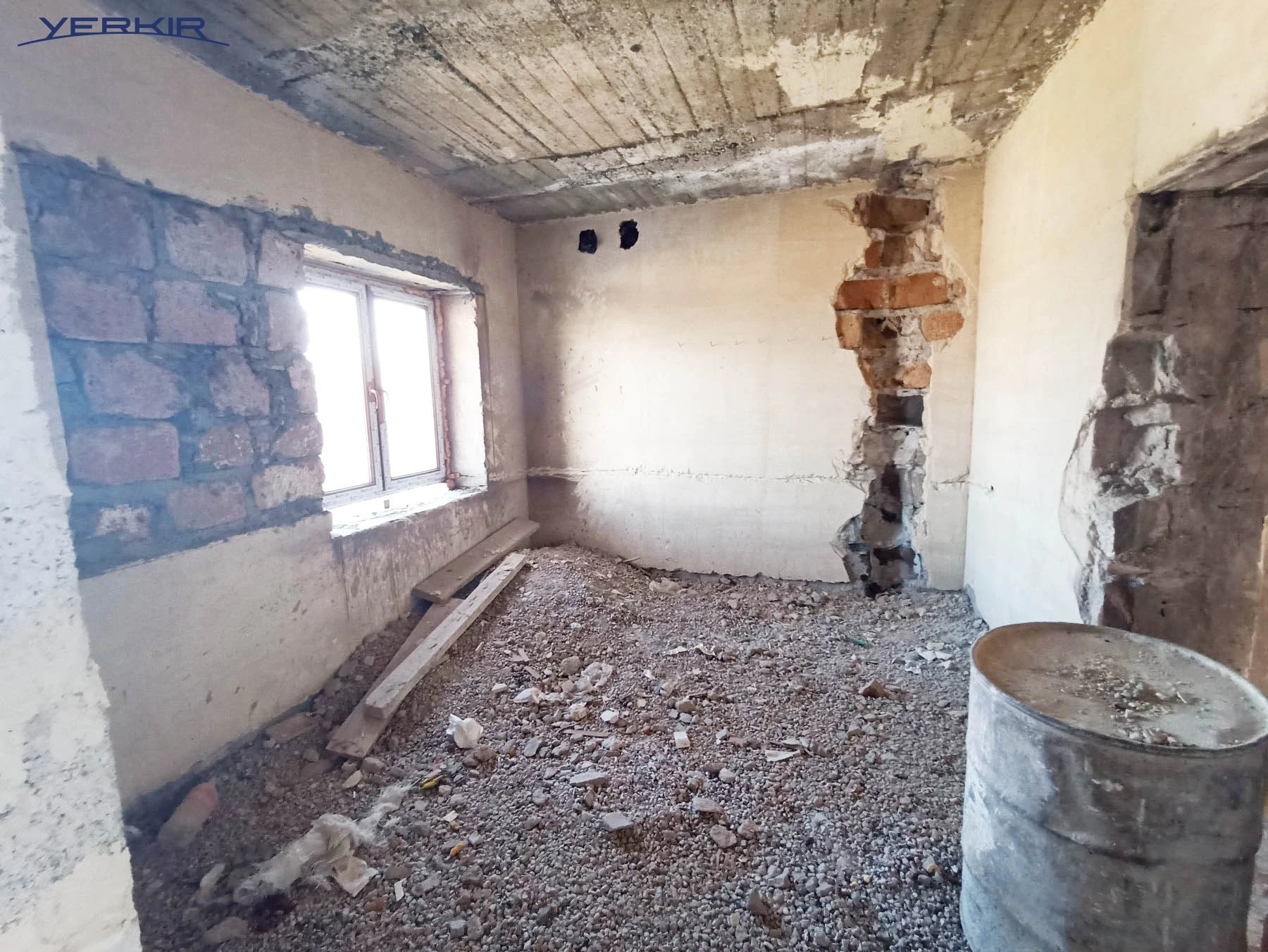 Houses Code: 10+512642