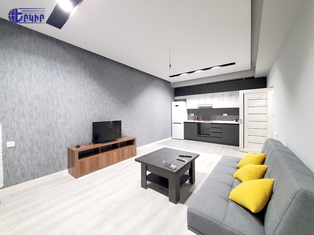 Բնակարաններ Կոդ` 5+22211