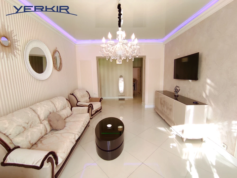 Apartments Code: 5+306397