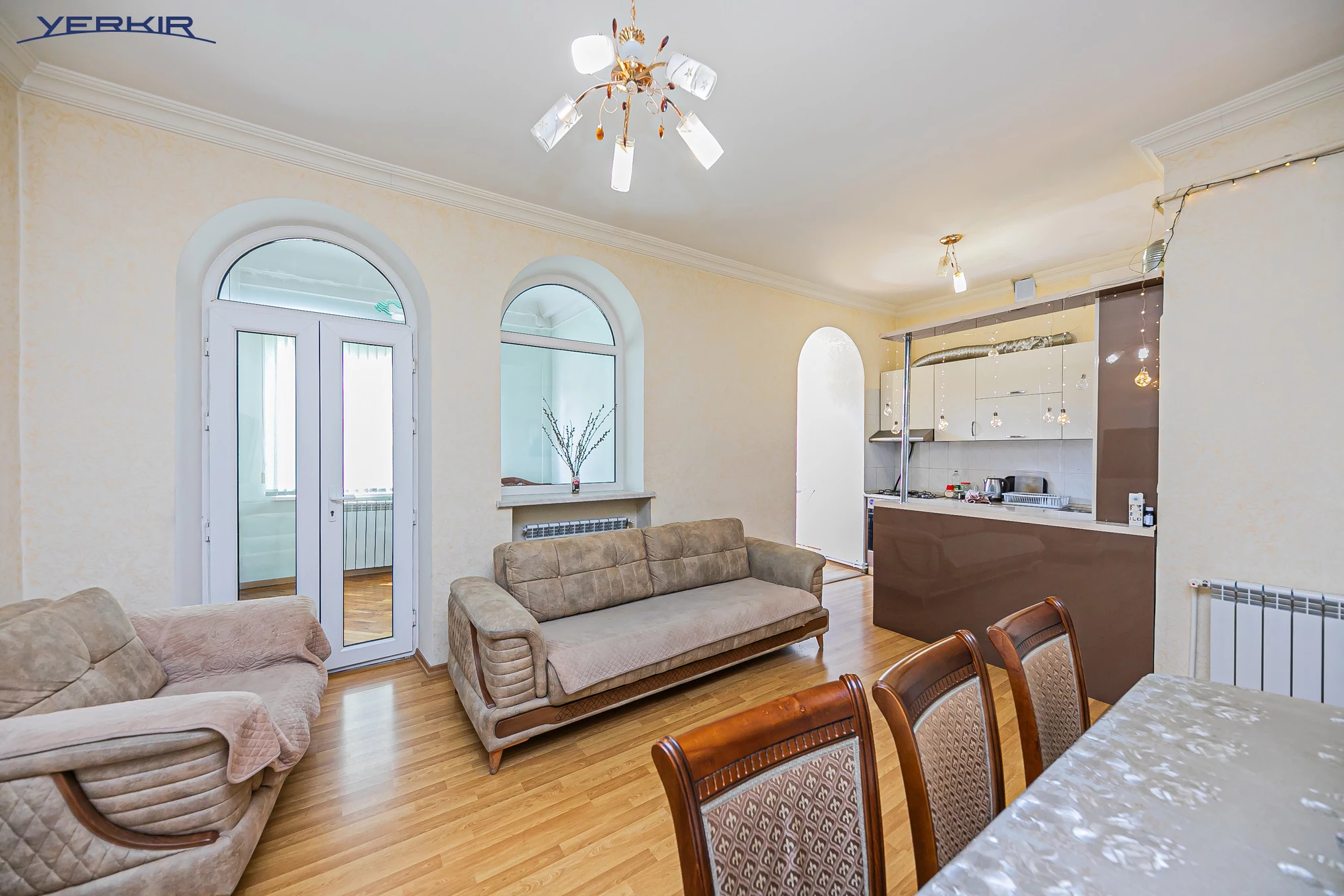 Apartments Code: 5+219054