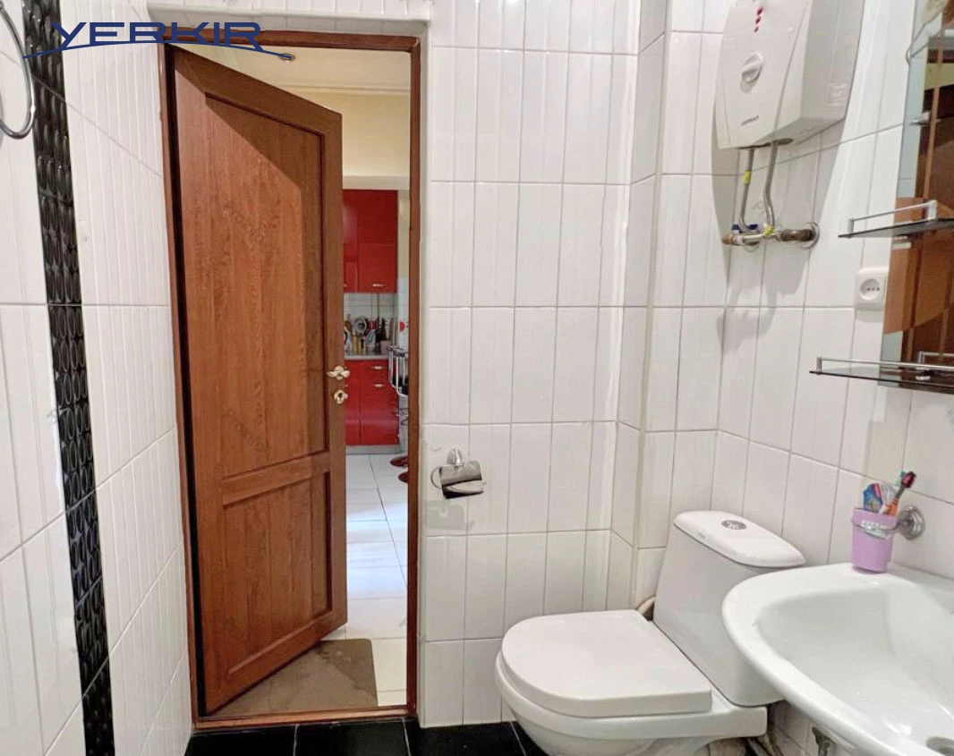 Apartments Code: 4+110515