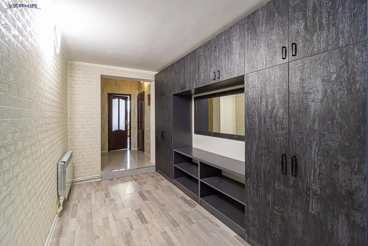 Apartments Code: 3+2663908