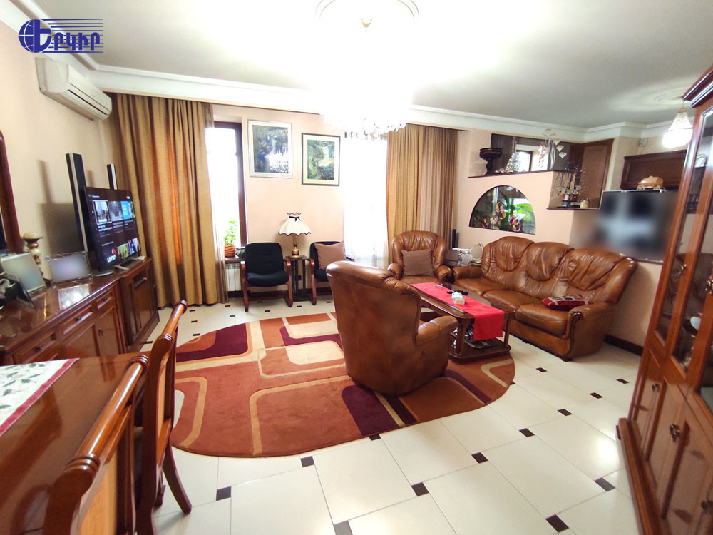 Apartments Code: 5+303496