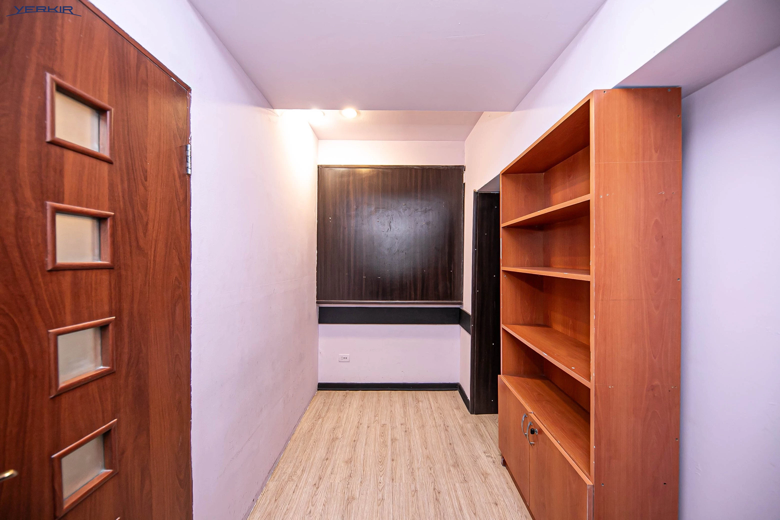 Коммерческие недвижимости Код 9+915131