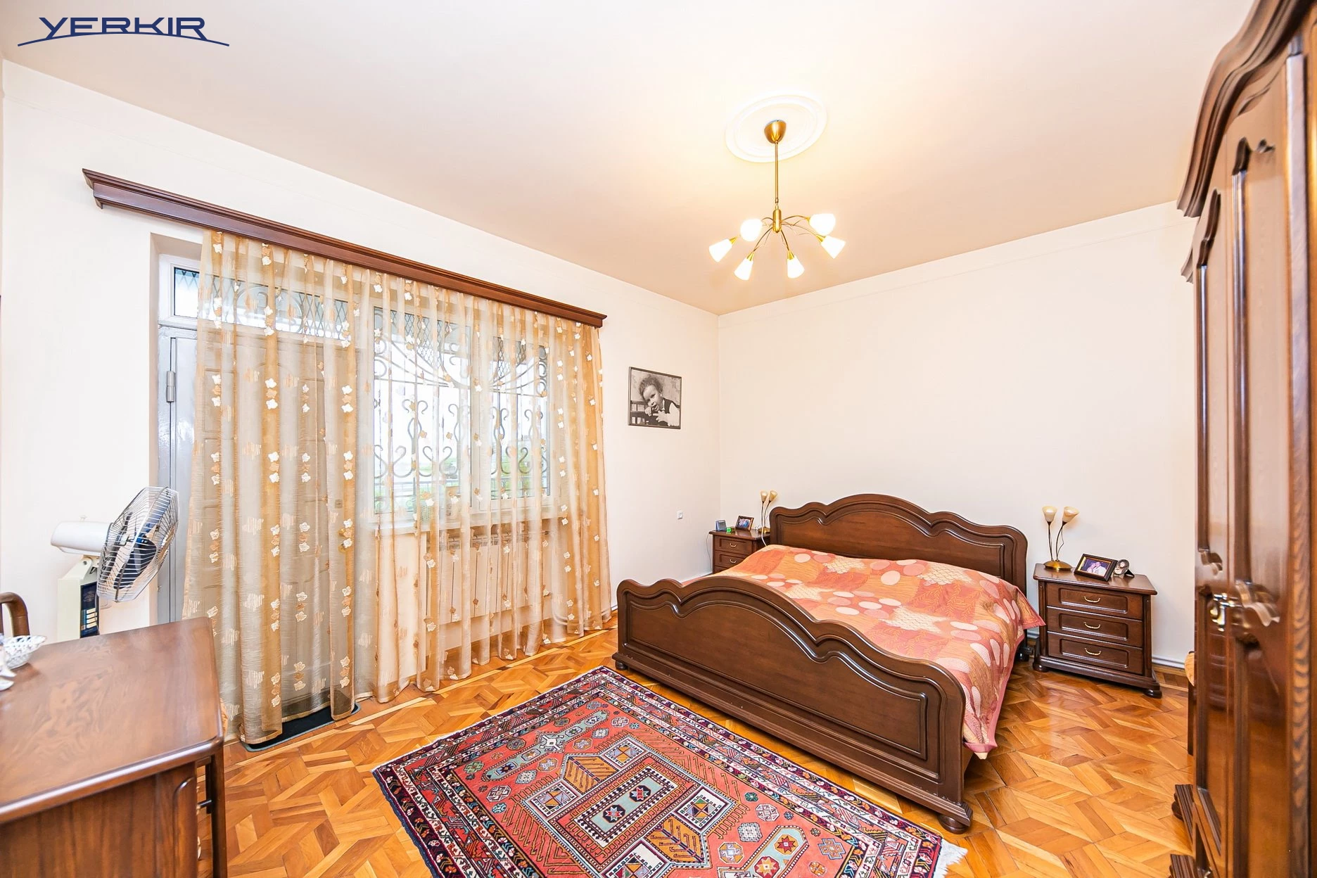 Առանձնատներ Կոդ` 8+517880